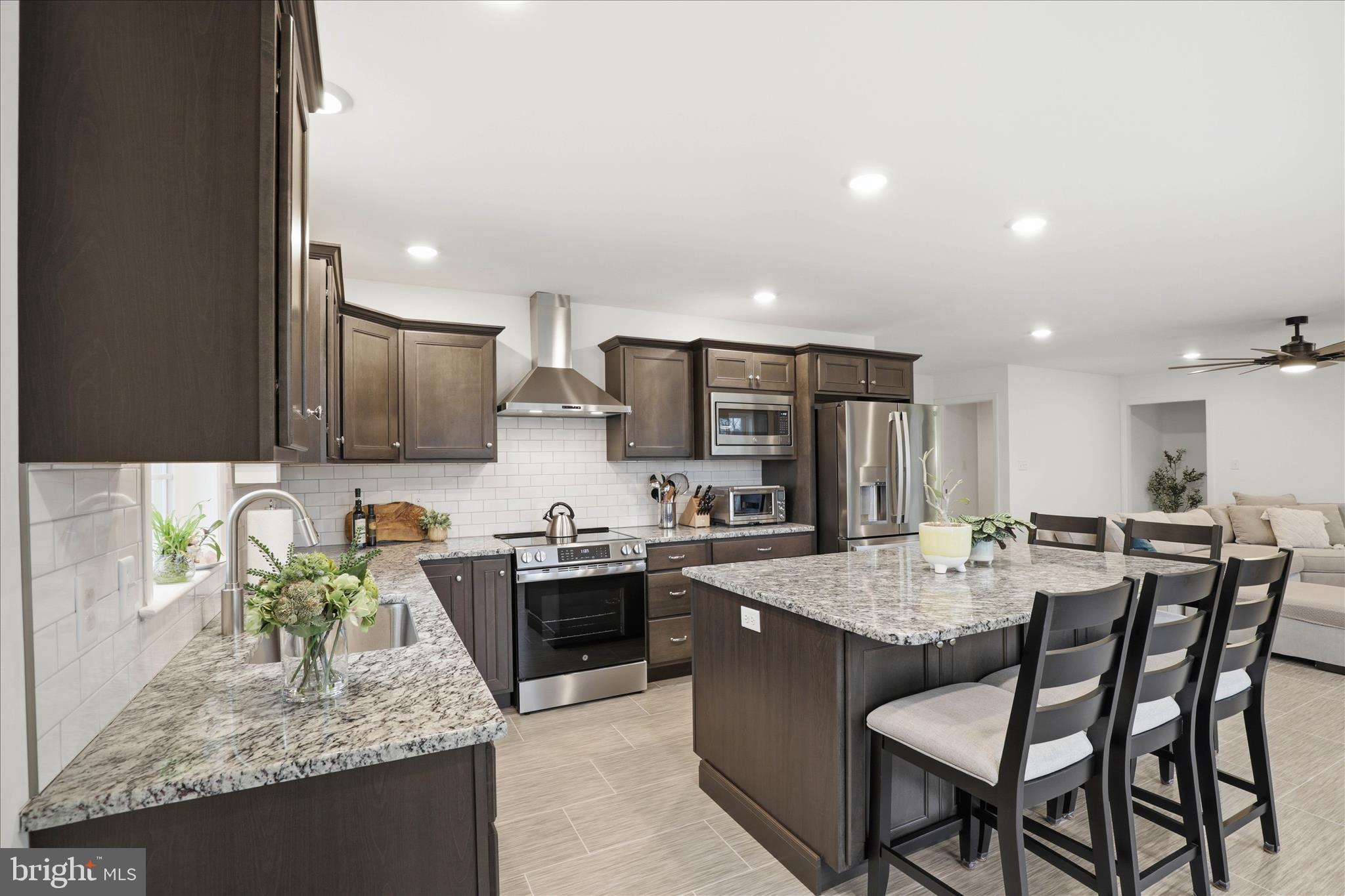 FOX RUN CREEK - Residential