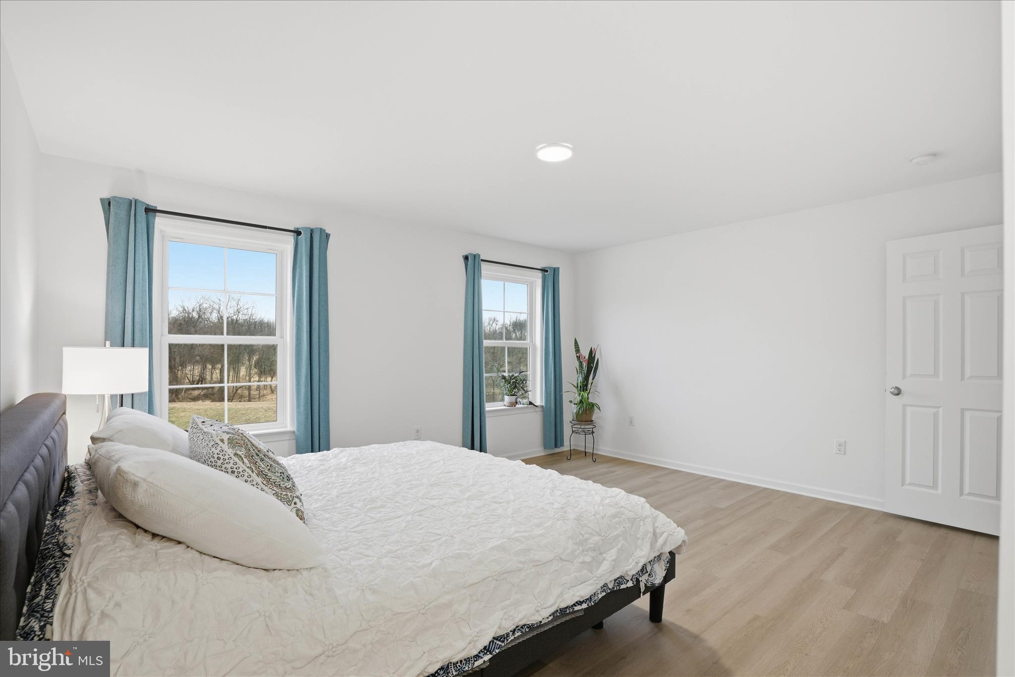 FOX RUN CREEK - Residential