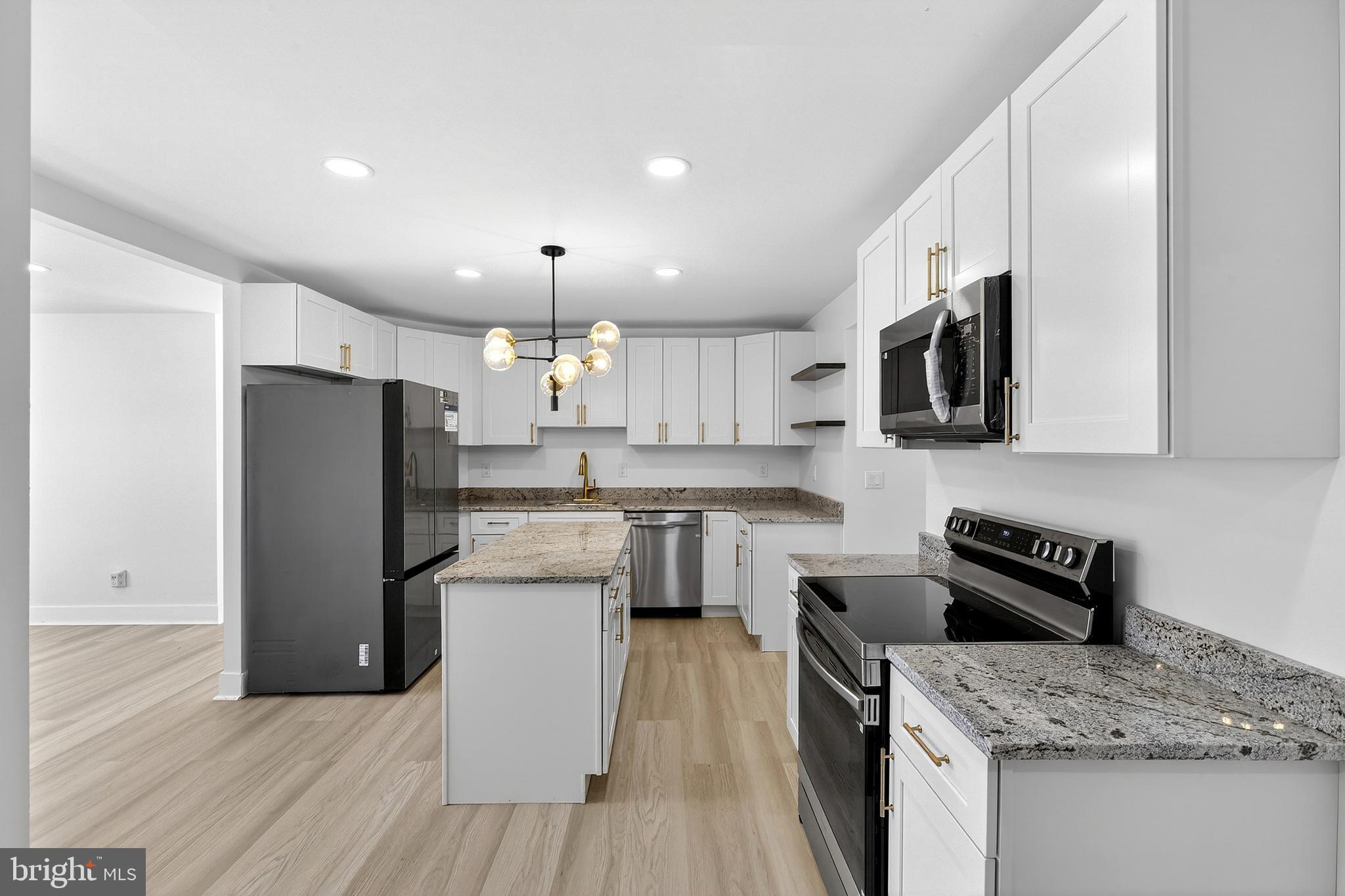 RAMBLETON ACRES - Residential