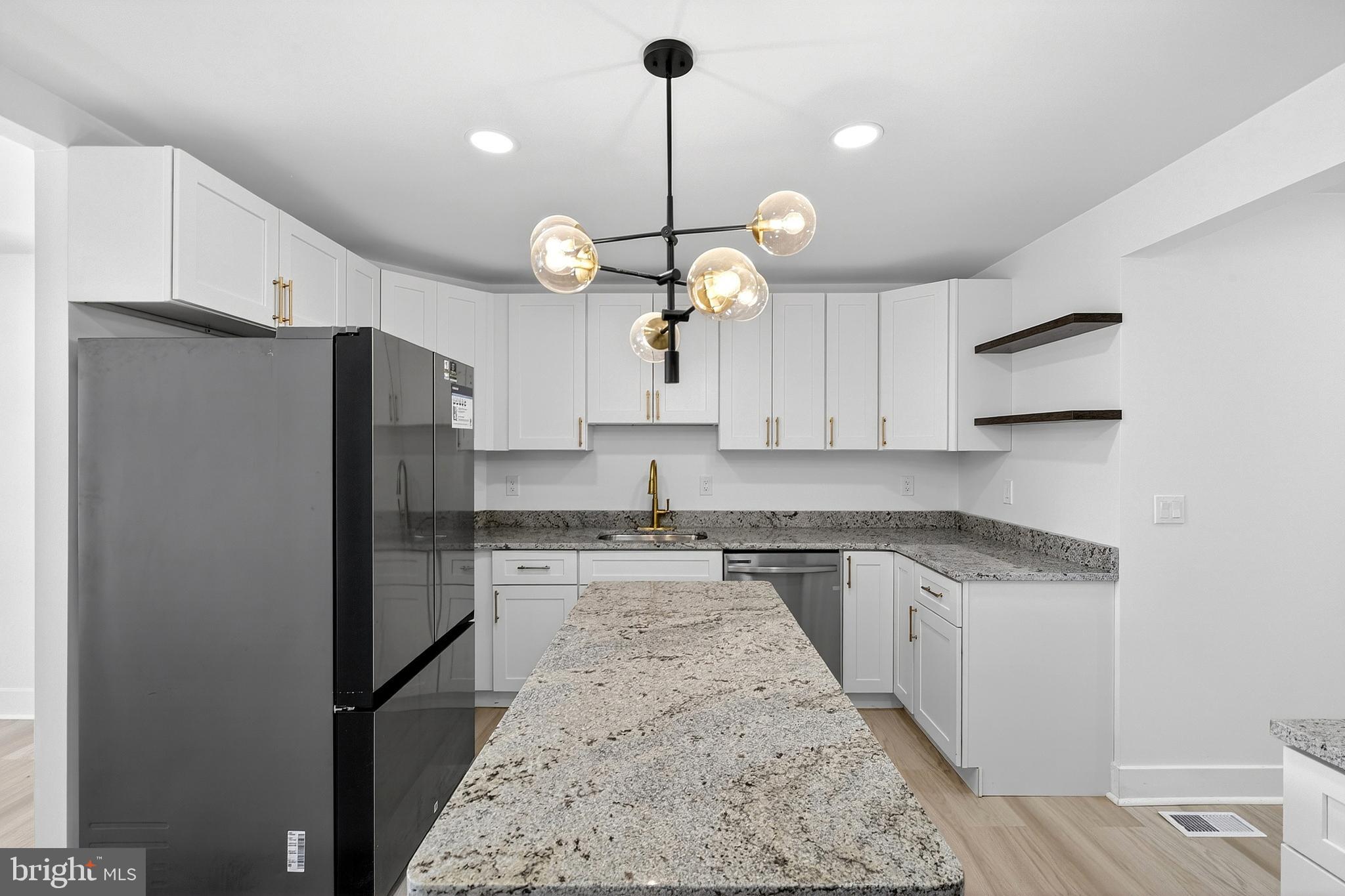 RAMBLETON ACRES - Residential