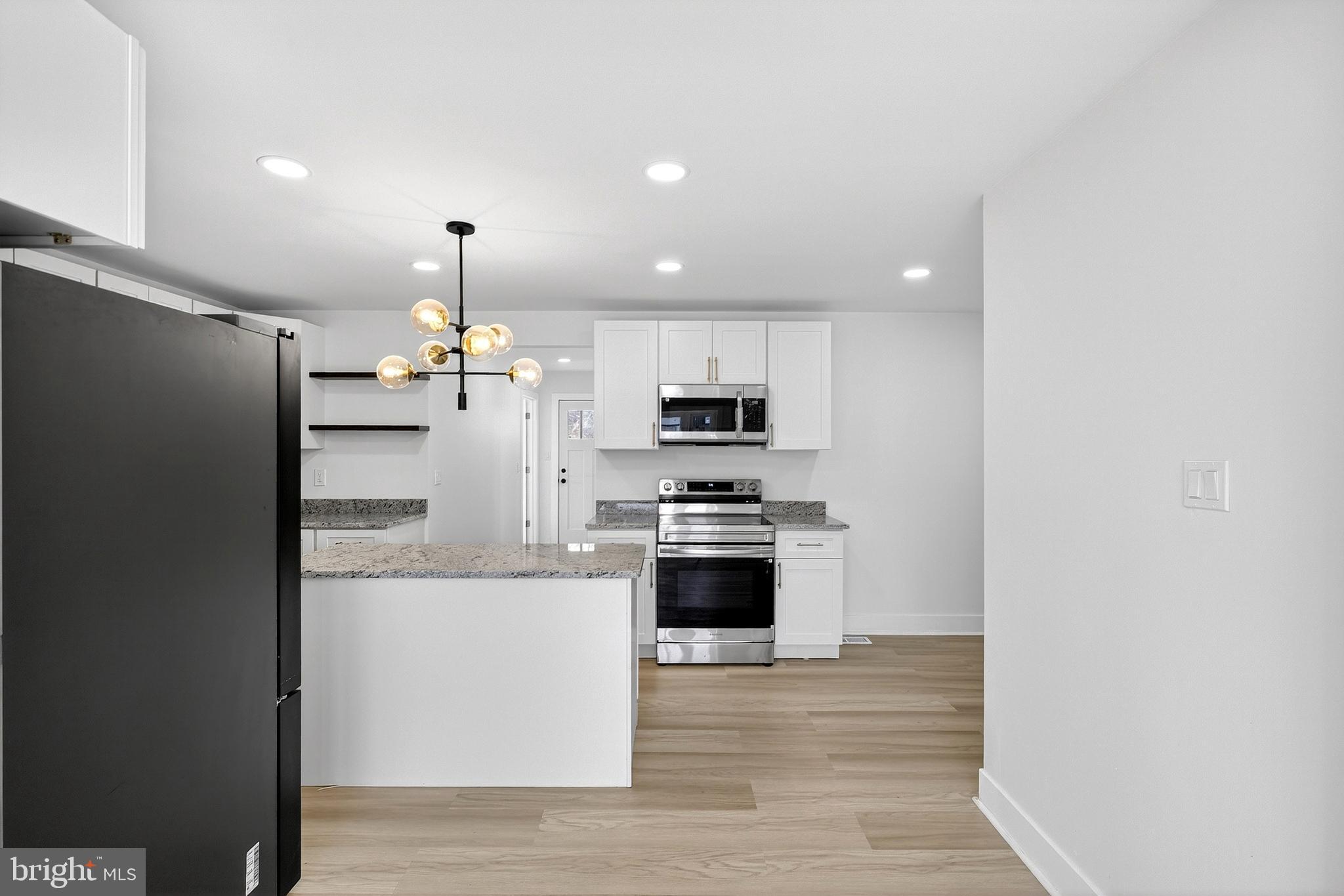 RAMBLETON ACRES - Residential