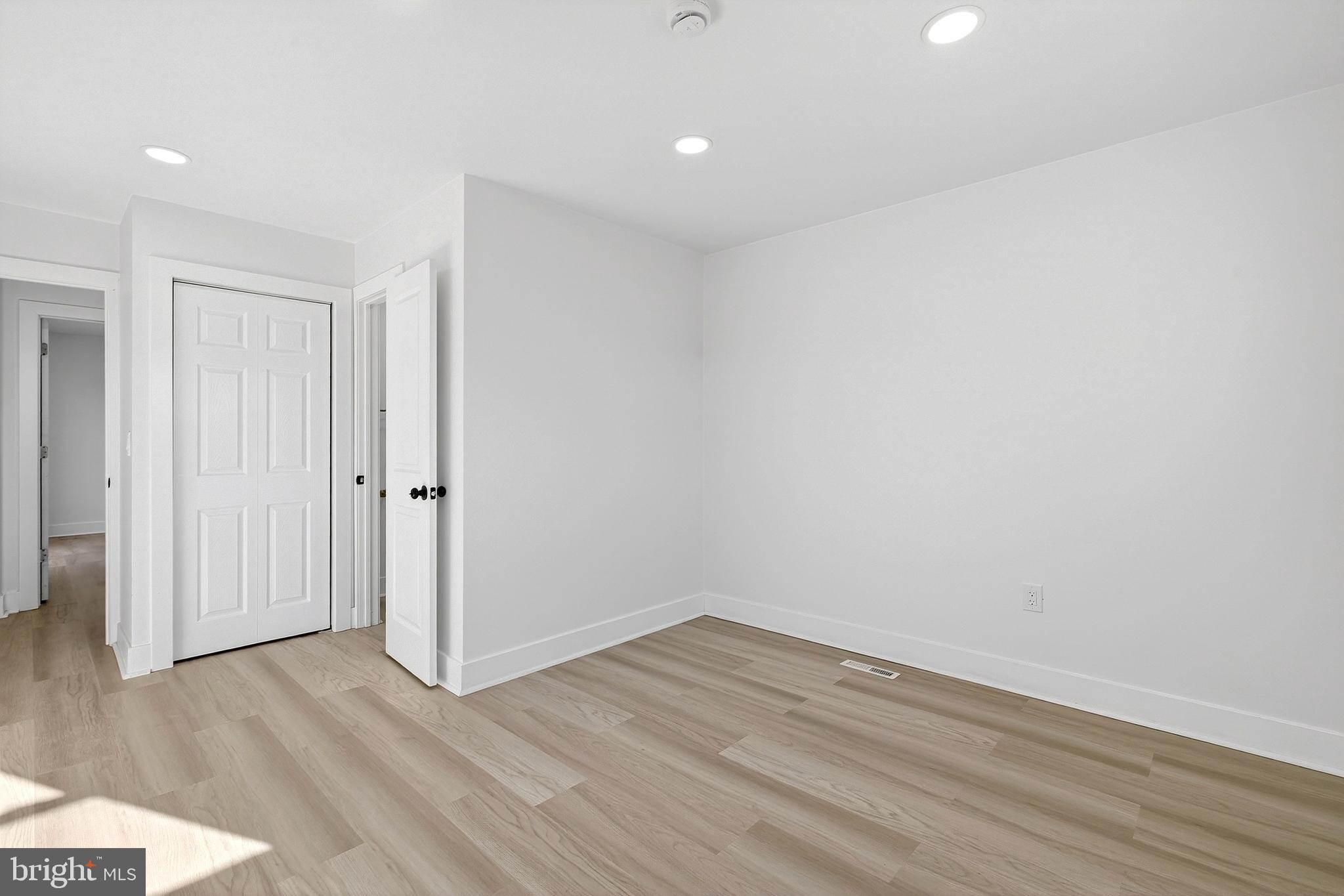 RAMBLETON ACRES - Residential