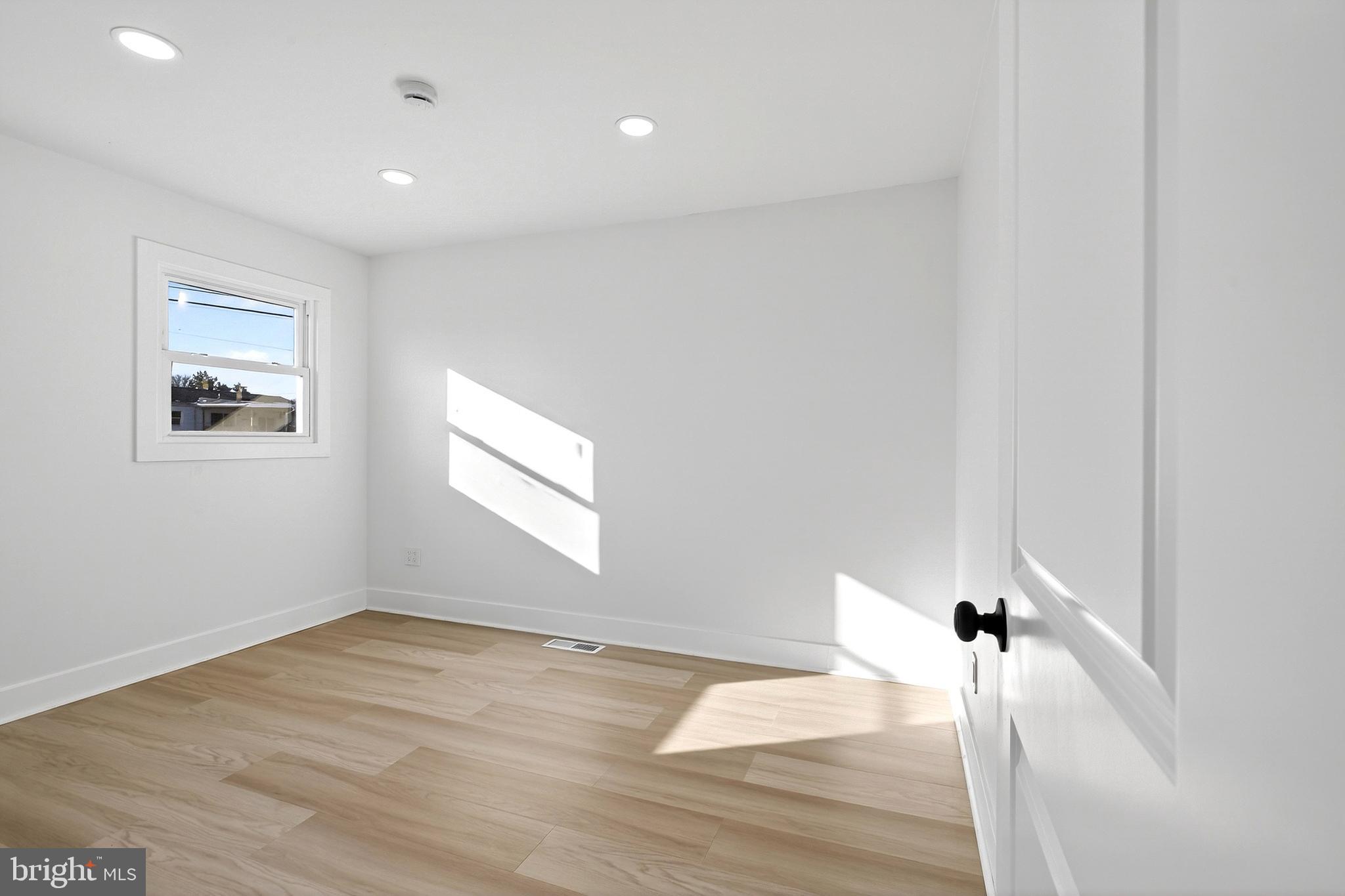 RAMBLETON ACRES - Residential