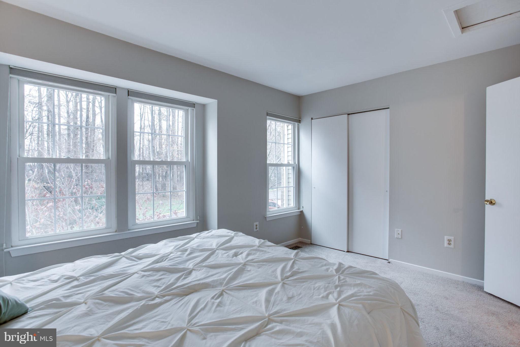 BONIFANT WOODS - Residential Lease