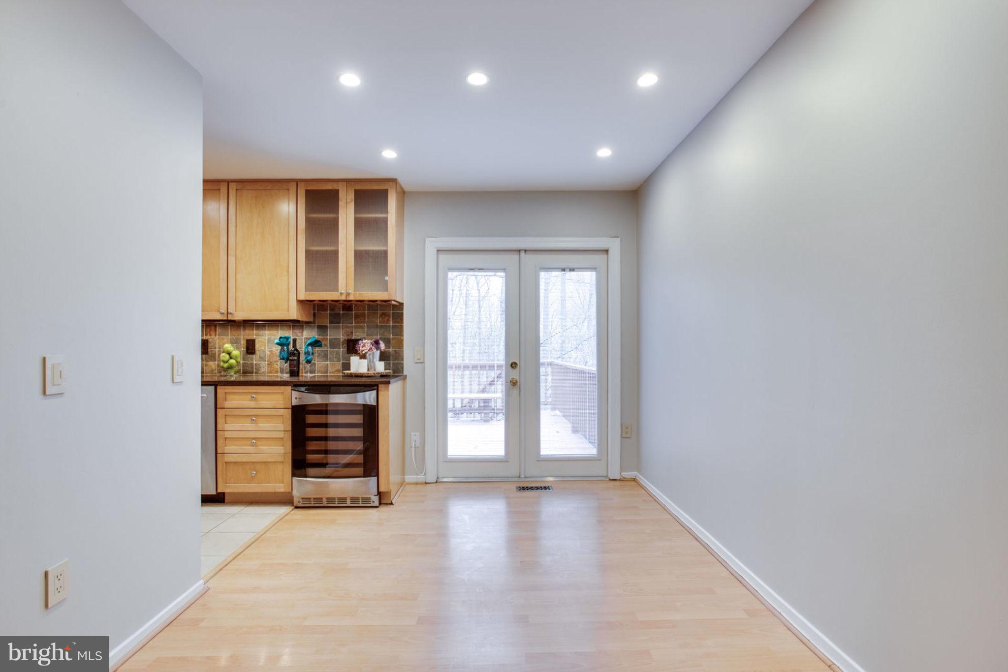 BONIFANT WOODS - Residential Lease