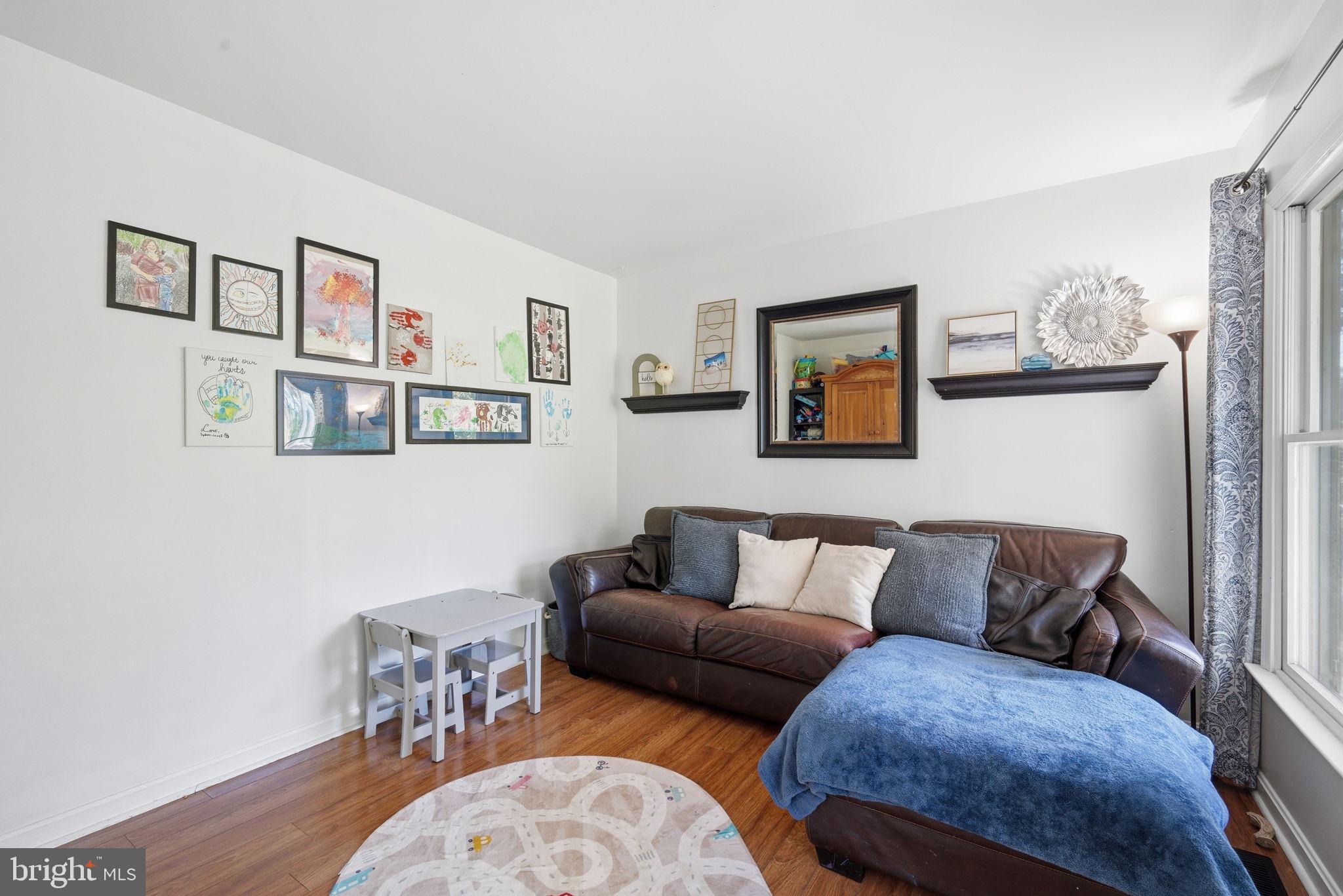 LENTLY FARMS - Residential