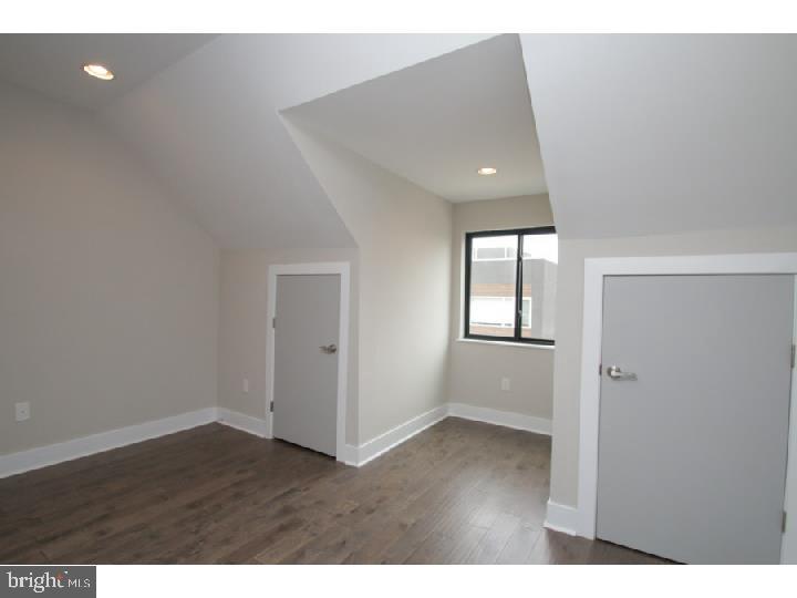 FISHTOWN - Residential Lease