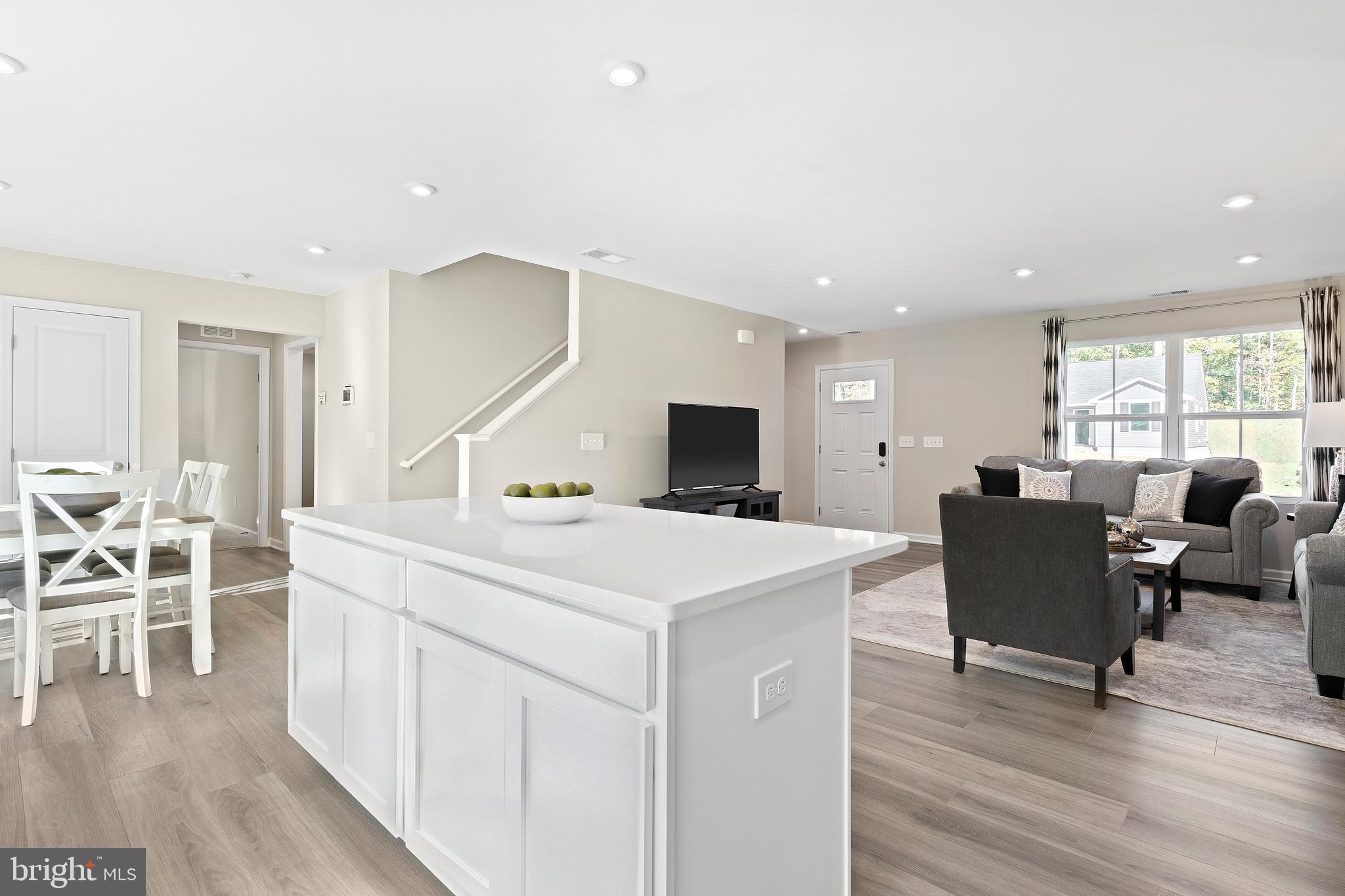 SOUTH BROOK - Residential