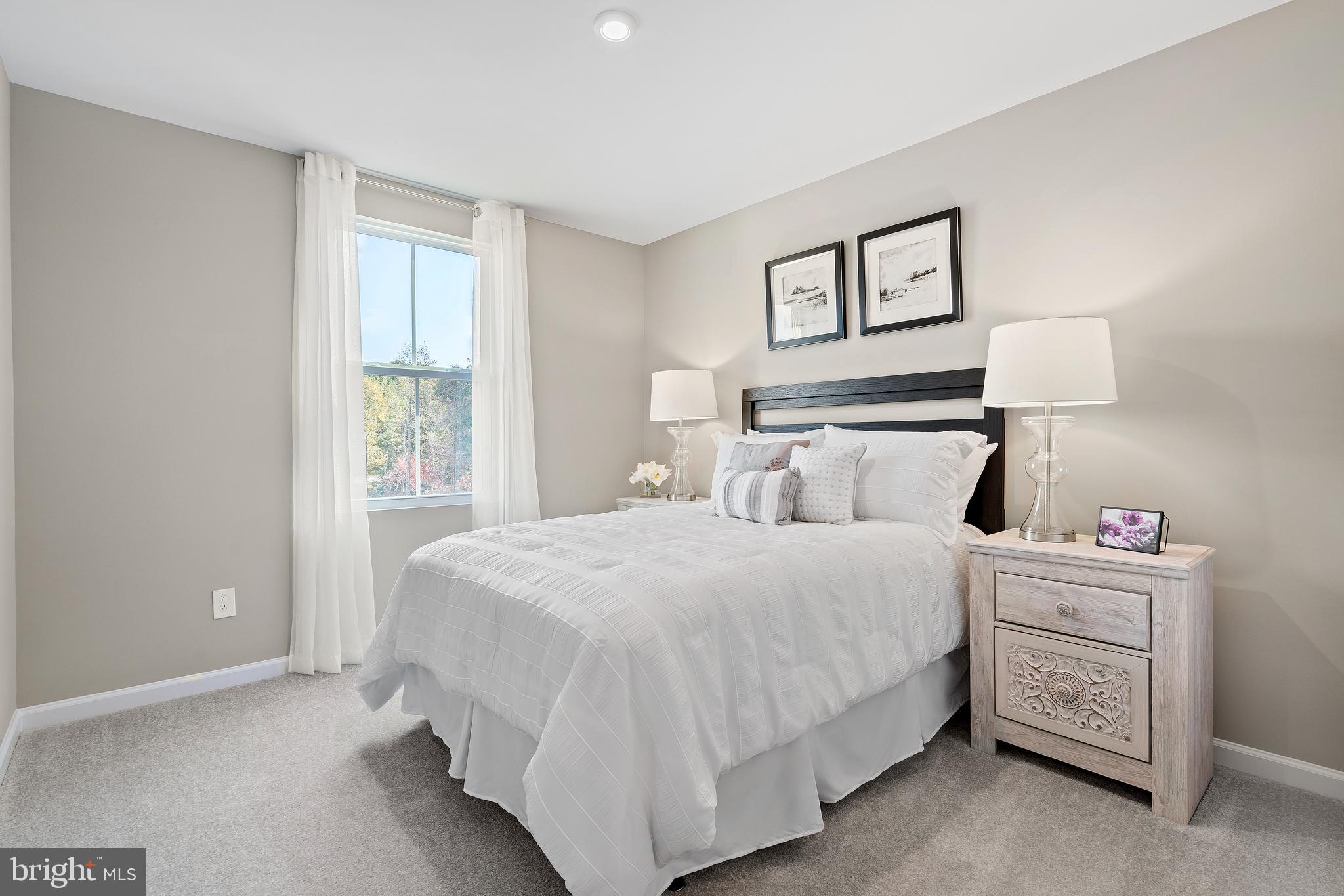 SOUTH BROOK - Residential