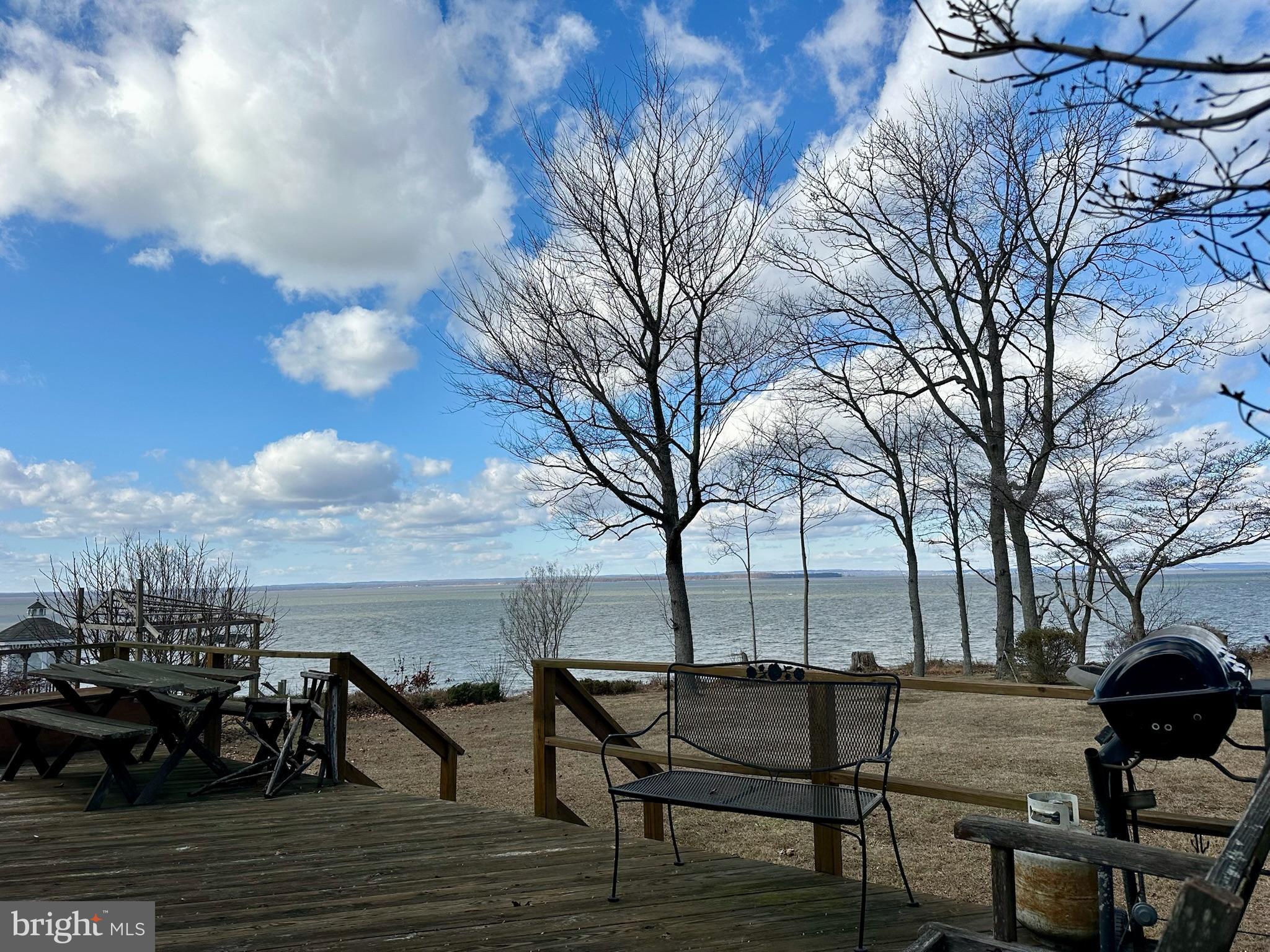 CHESAPEAKE HAVEN - Residential