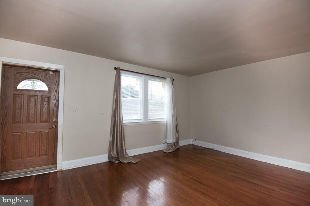 ARLINGTON - Residential