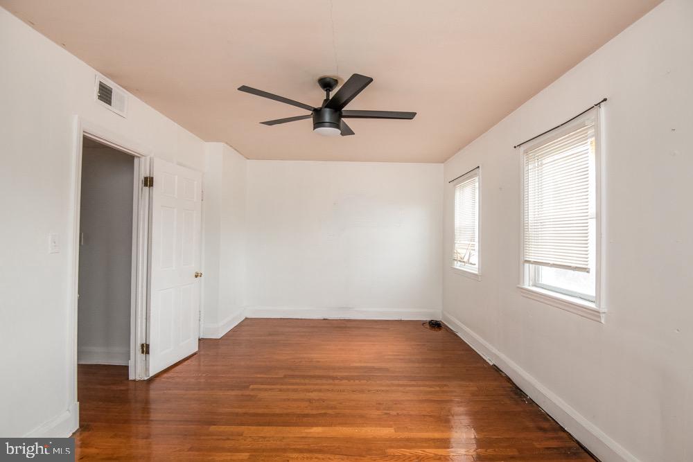 ARLINGTON - Residential