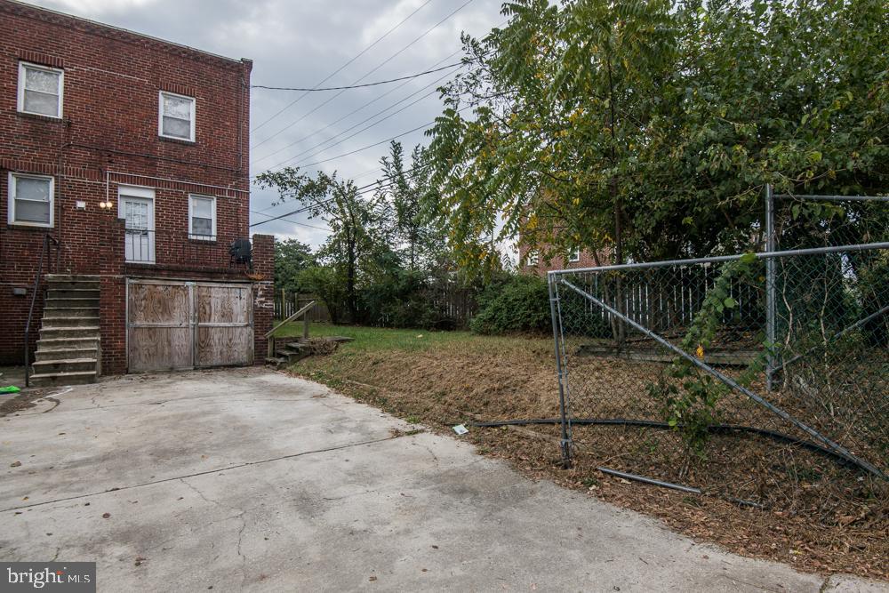 ARLINGTON - Residential