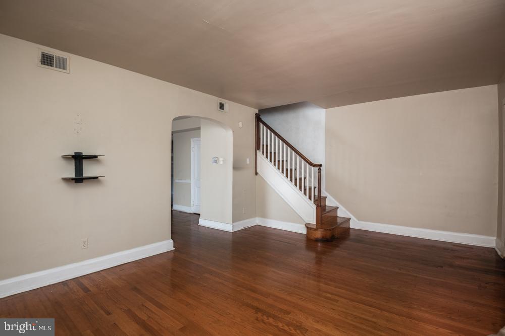 ARLINGTON - Residential