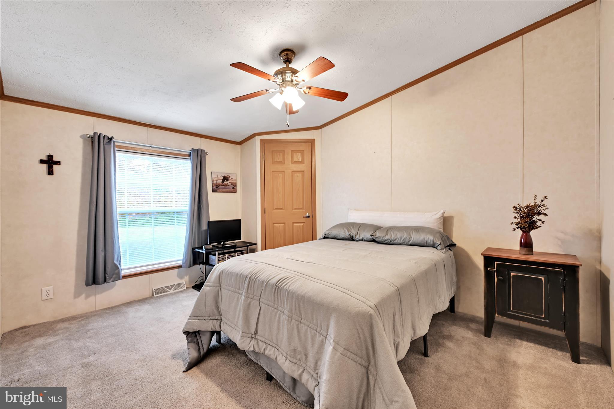 PINE GROVE - Residential