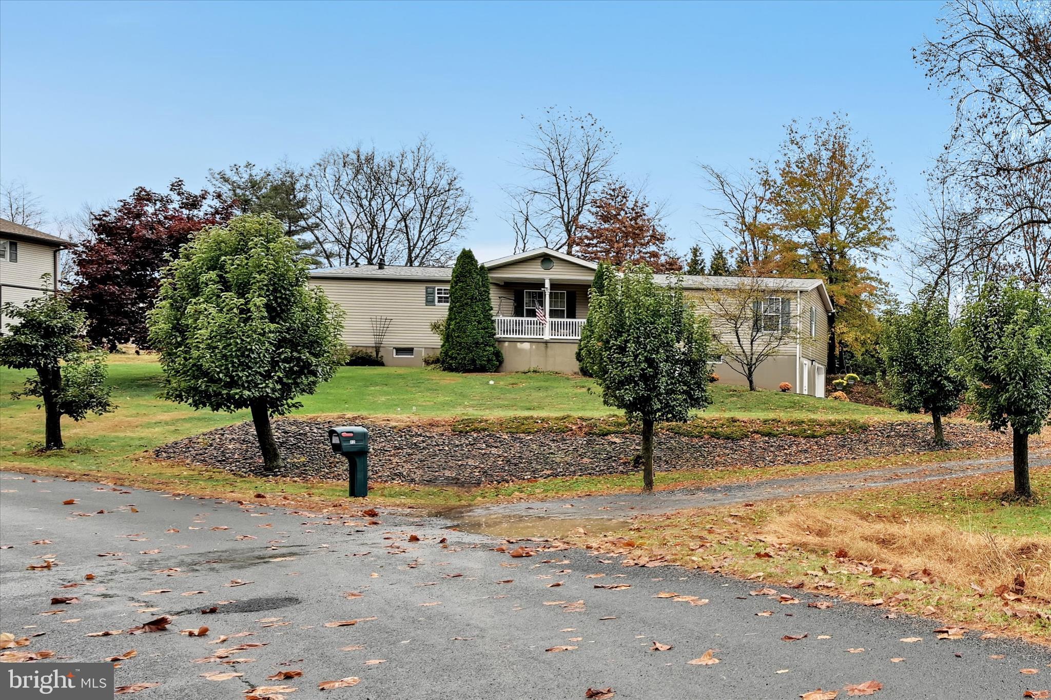 PINE GROVE - Residential