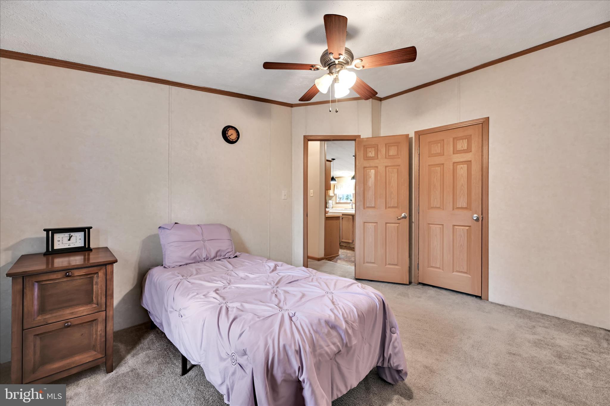 PINE GROVE - Residential