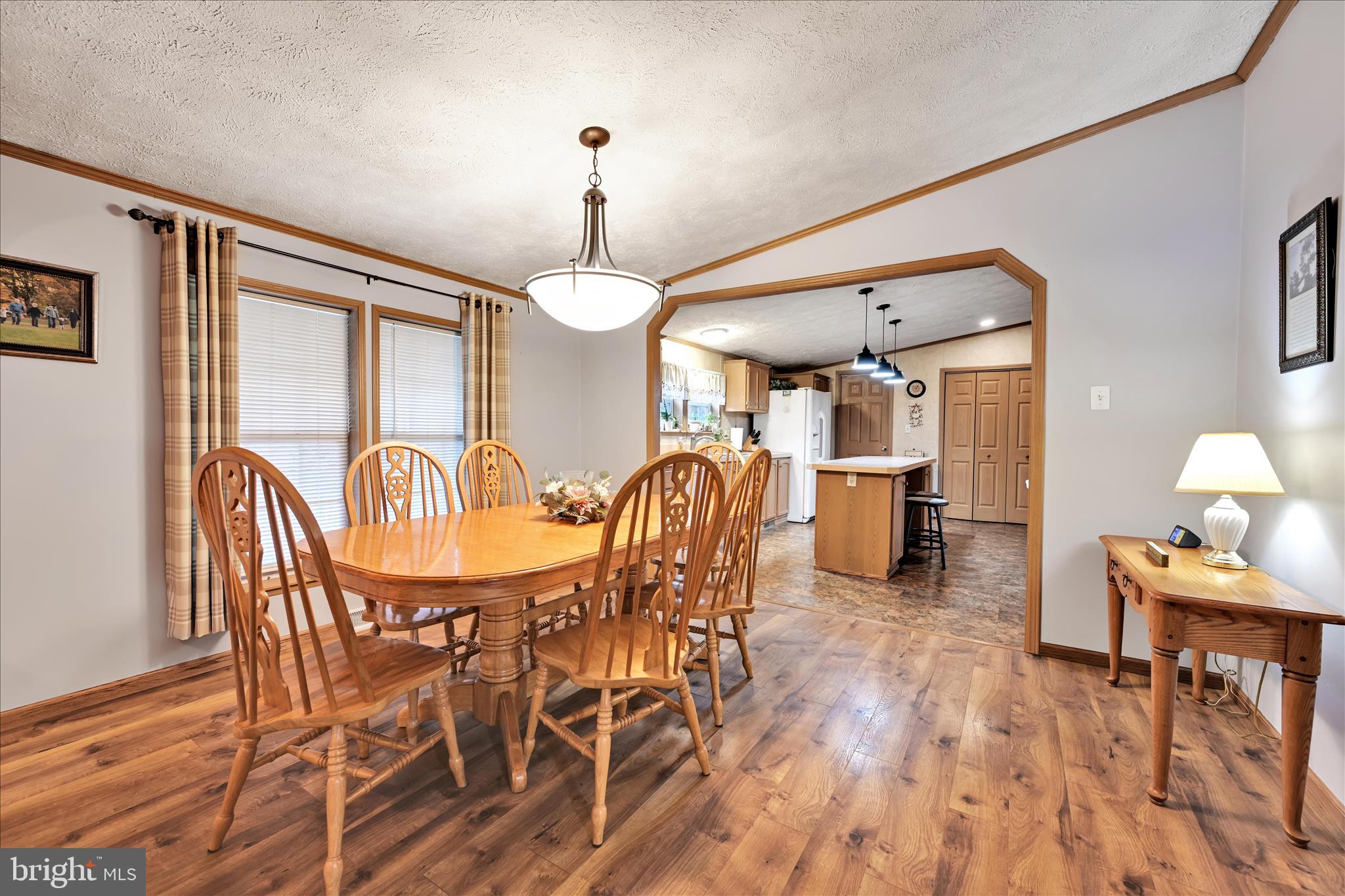 PINE GROVE - Residential