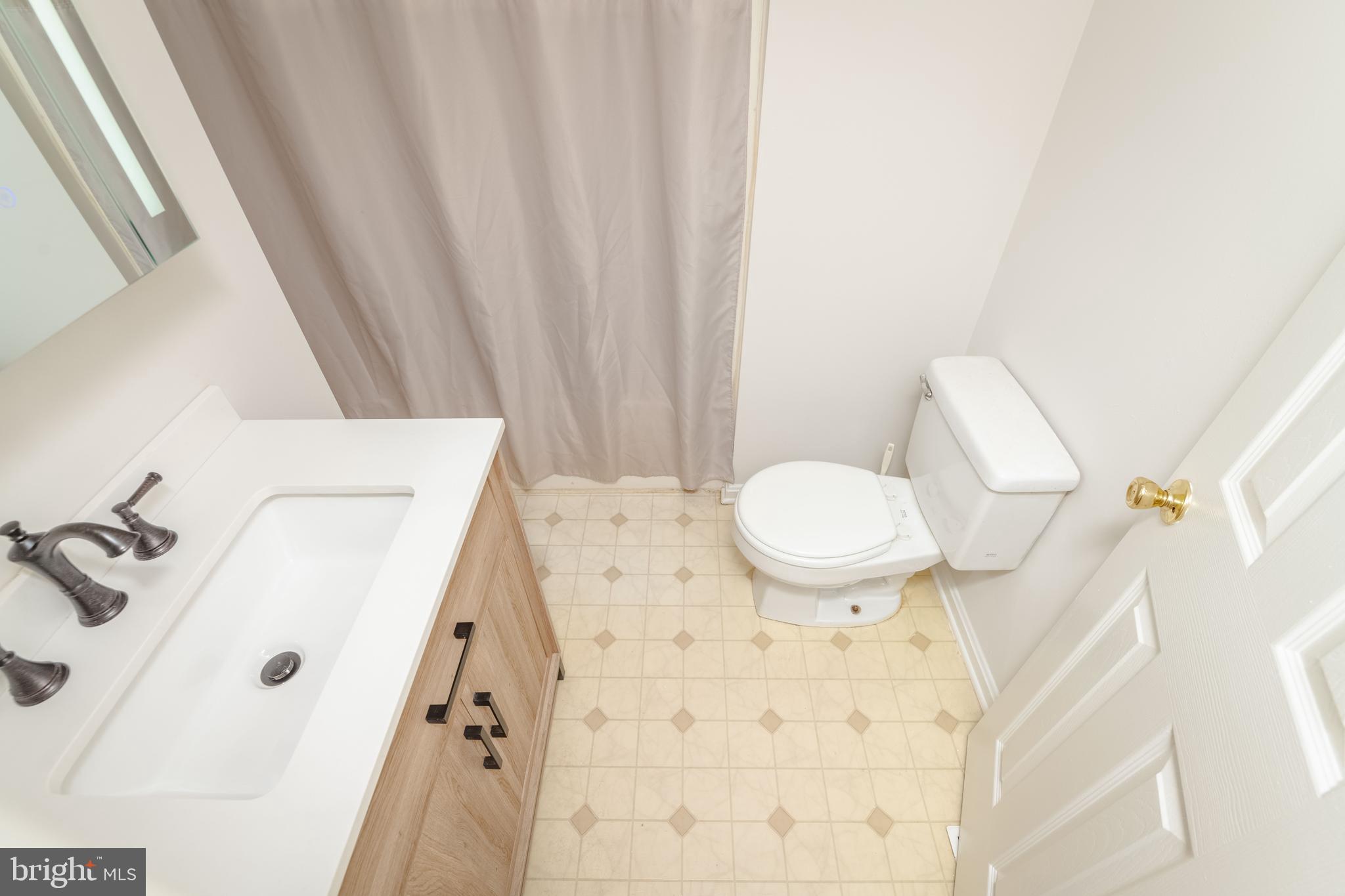 HILLENDALE PARK - Residential