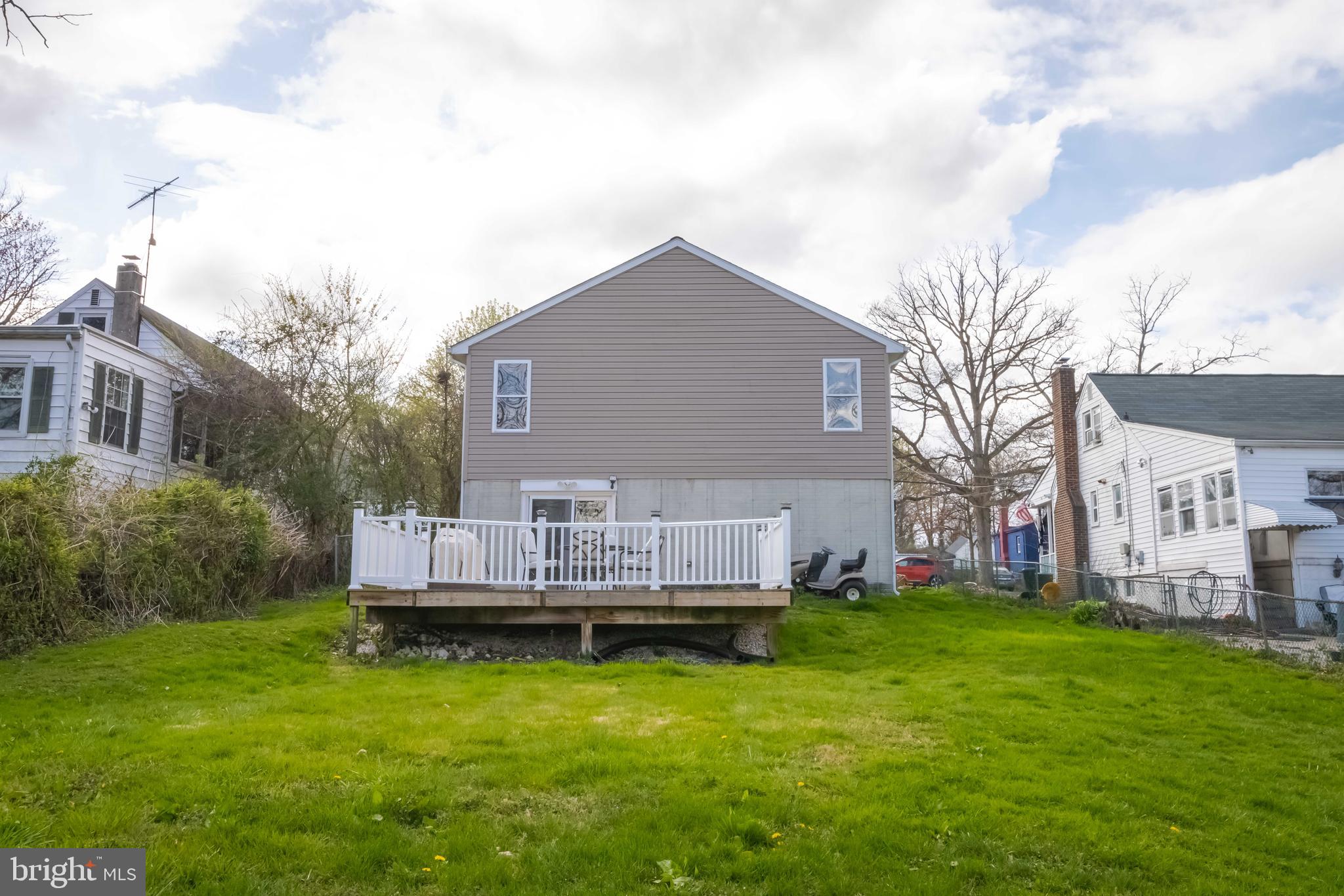 HILLENDALE PARK - Residential