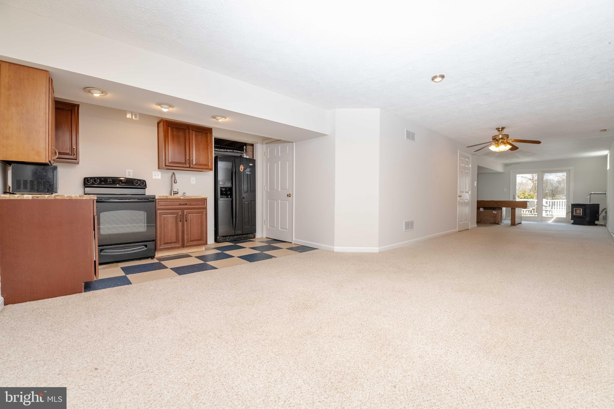 HILLENDALE PARK - Residential