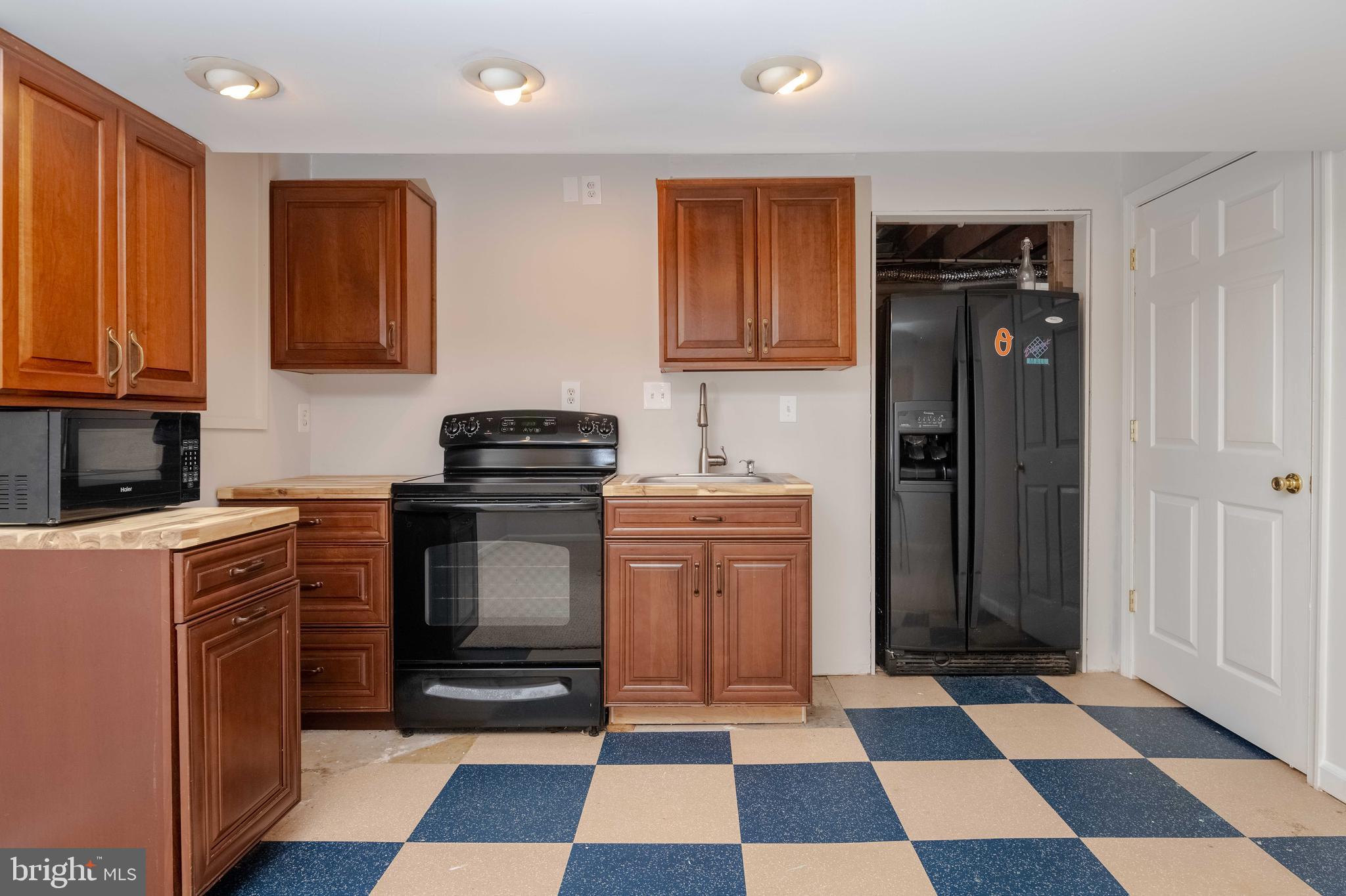 HILLENDALE PARK - Residential