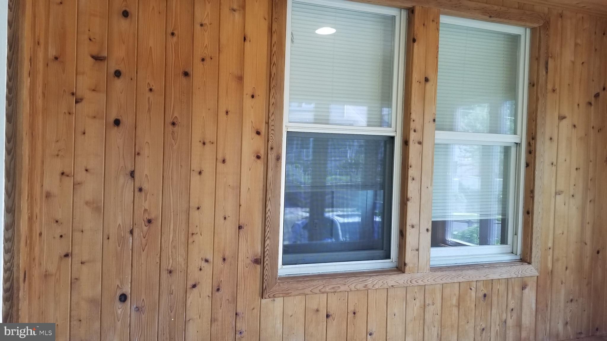 HYATTSVILLE HILLS - Residential Lease