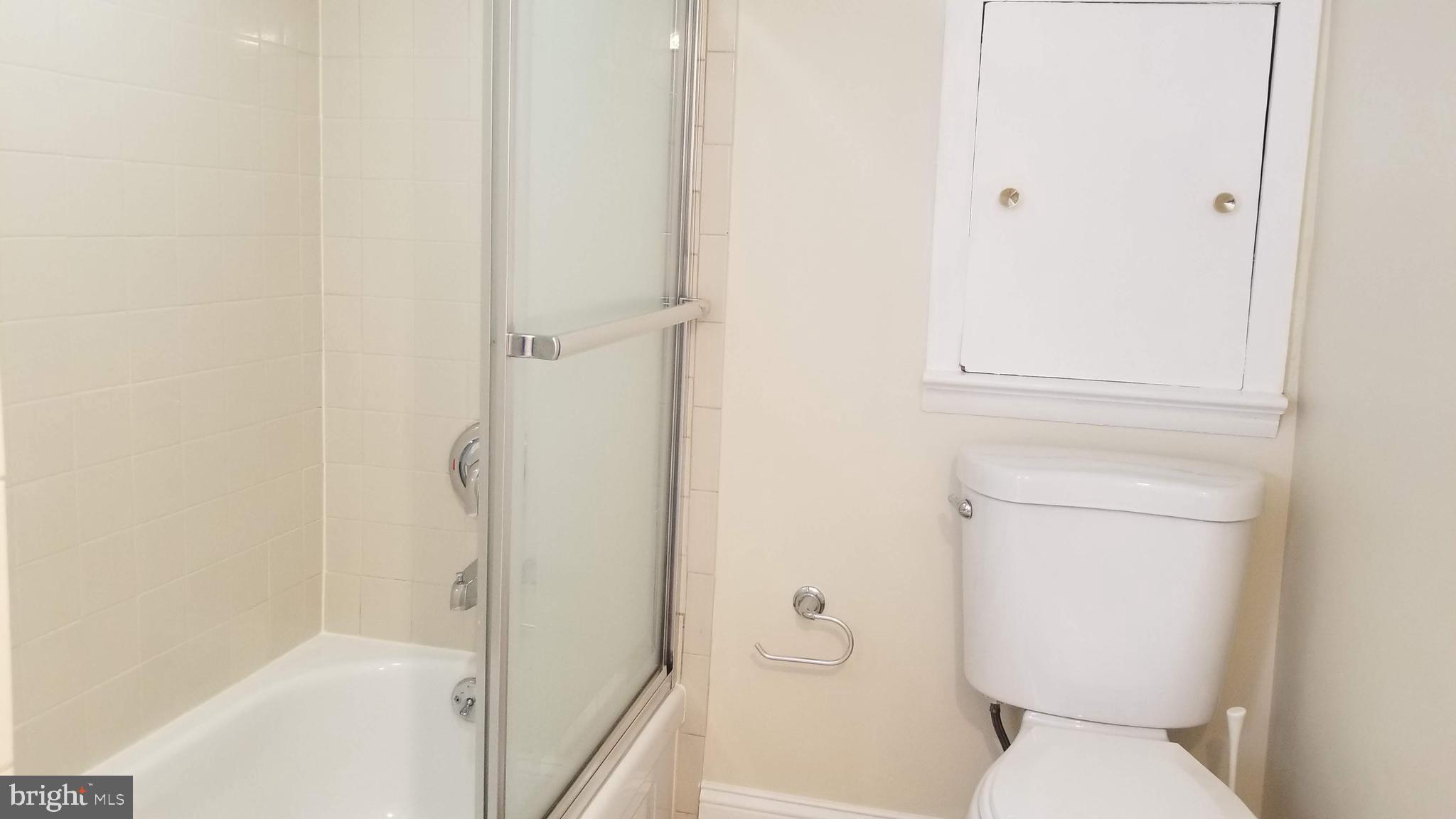 HYATTSVILLE HILLS - Residential Lease