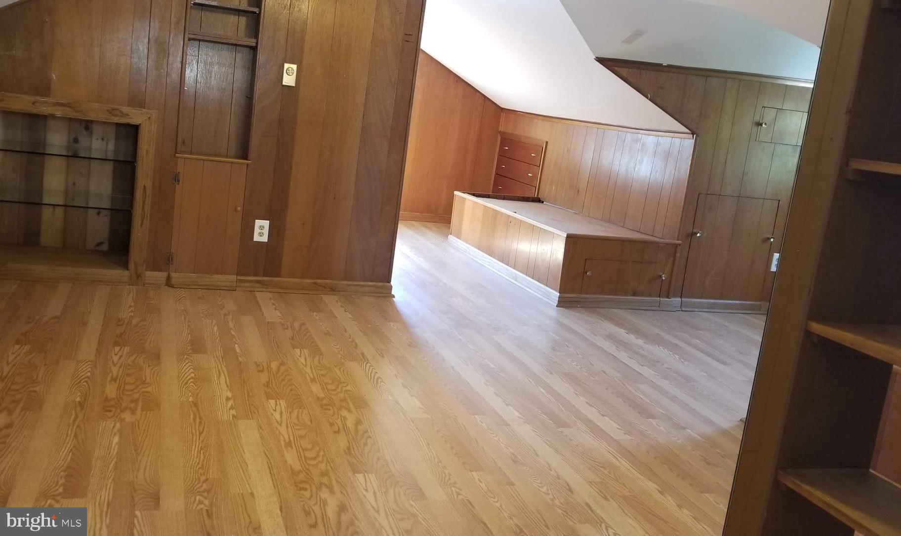 HYATTSVILLE HILLS - Residential Lease