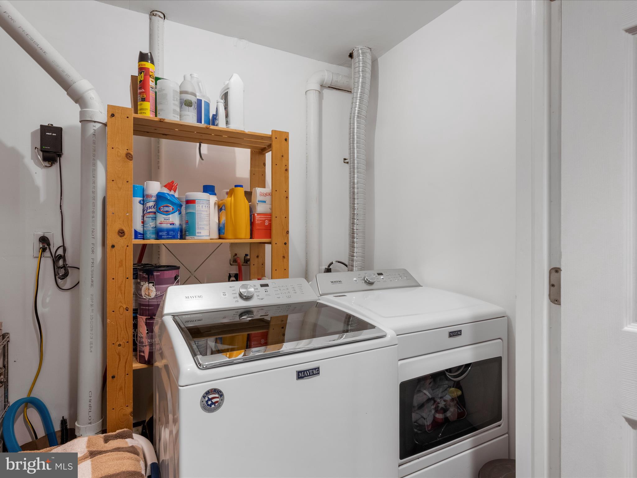 FARMINGTON VILLAGE - Residential