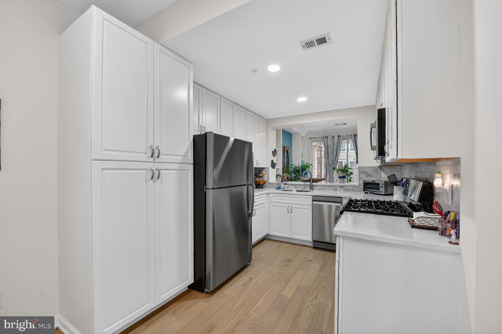 45070 BRAE TERRACE 102