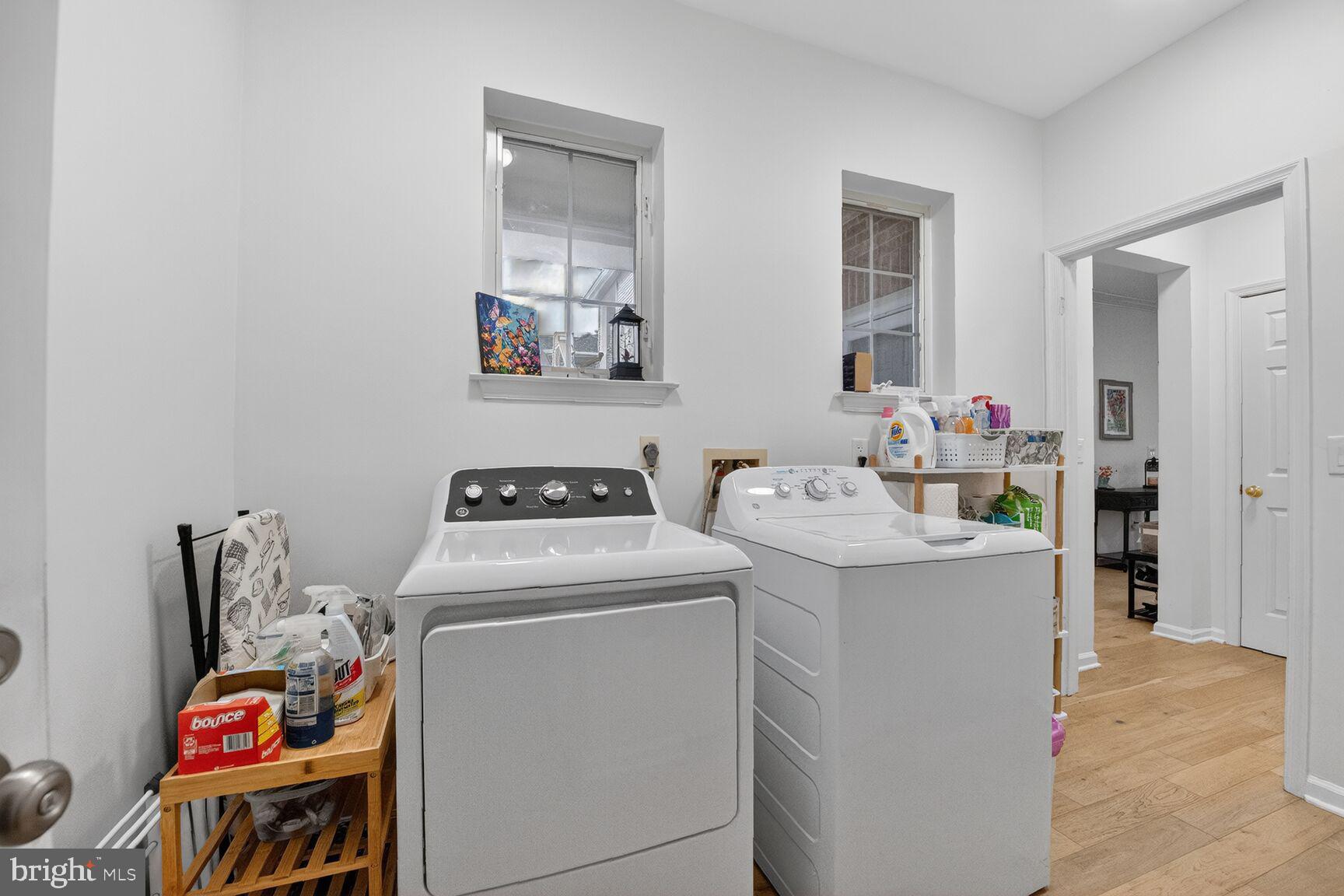 CHELSEA COURTS - Residential