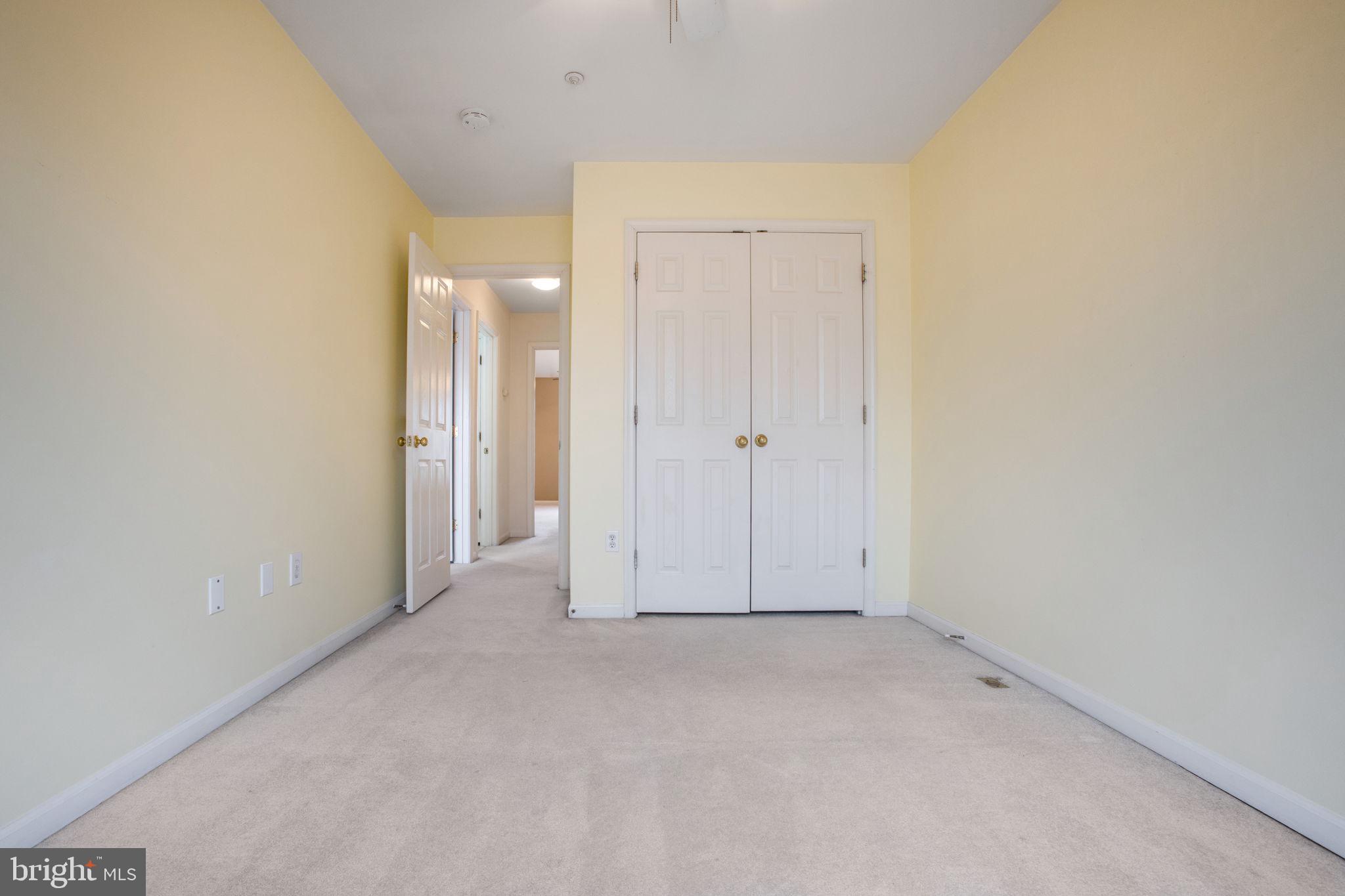 CLOVERLEAF CENTER - Residential Lease