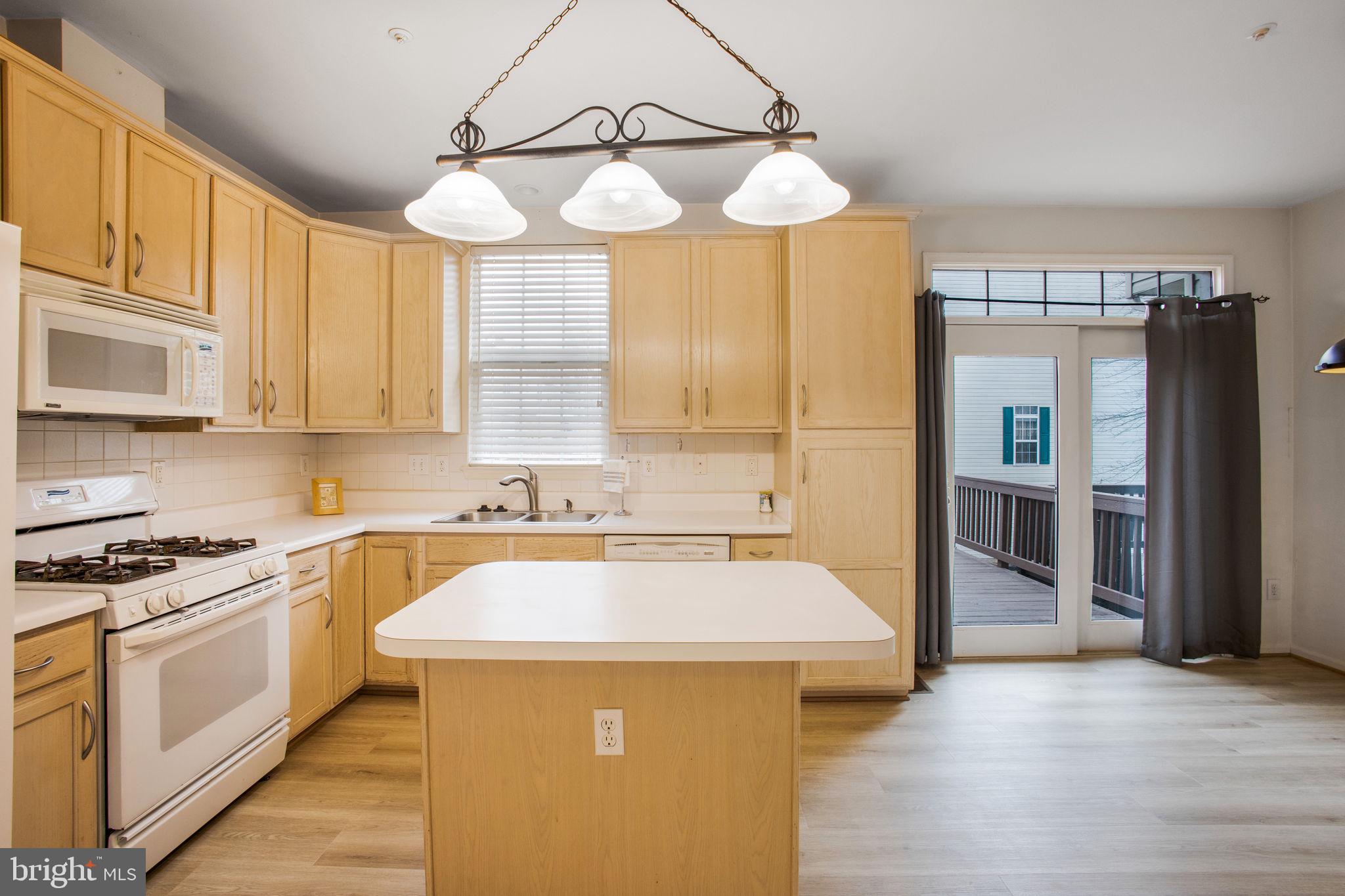 CLOVERLEAF CENTER - Residential Lease