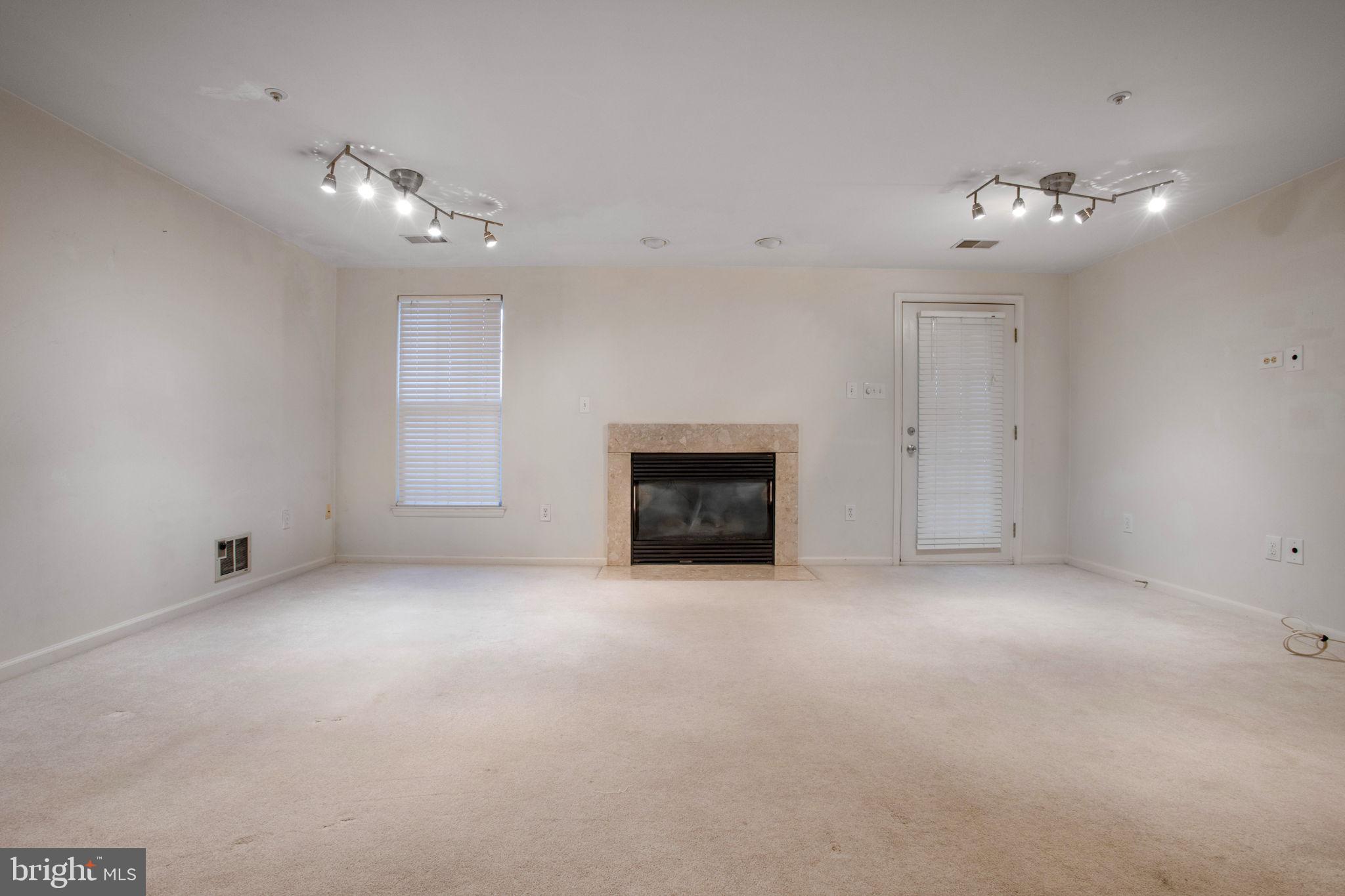 CLOVERLEAF CENTER - Residential Lease