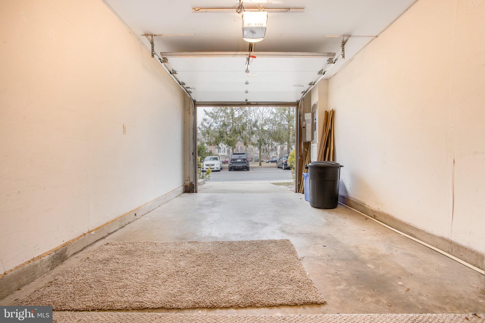 CLOVERLEAF CENTER - Residential Lease