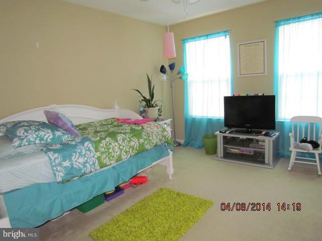 SOUTHWOODS SUBD - Residential Lease