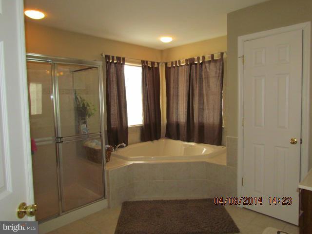 SOUTHWOODS SUBD - Residential Lease