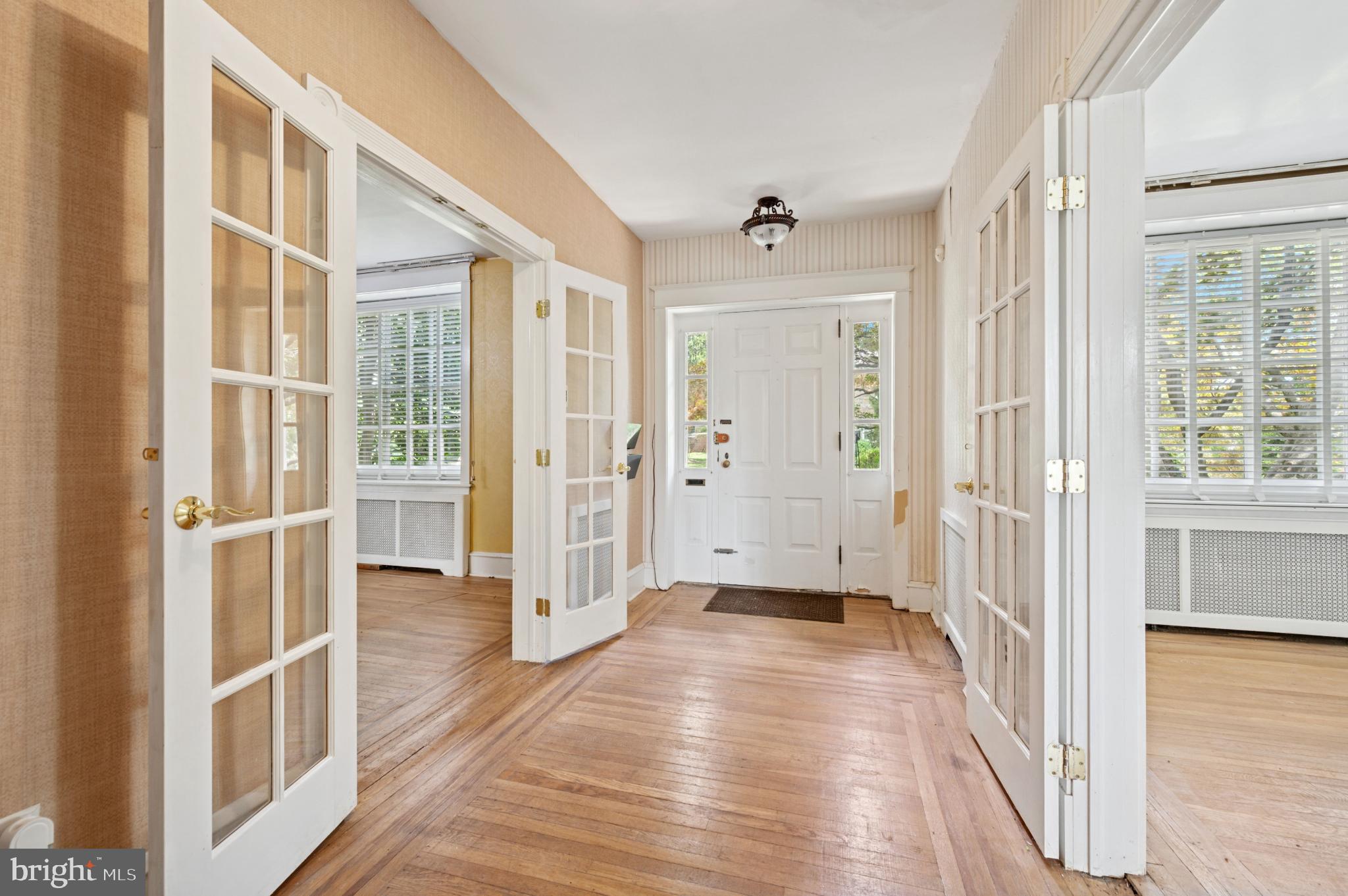 GERMANTOWN (EAST) - Residential