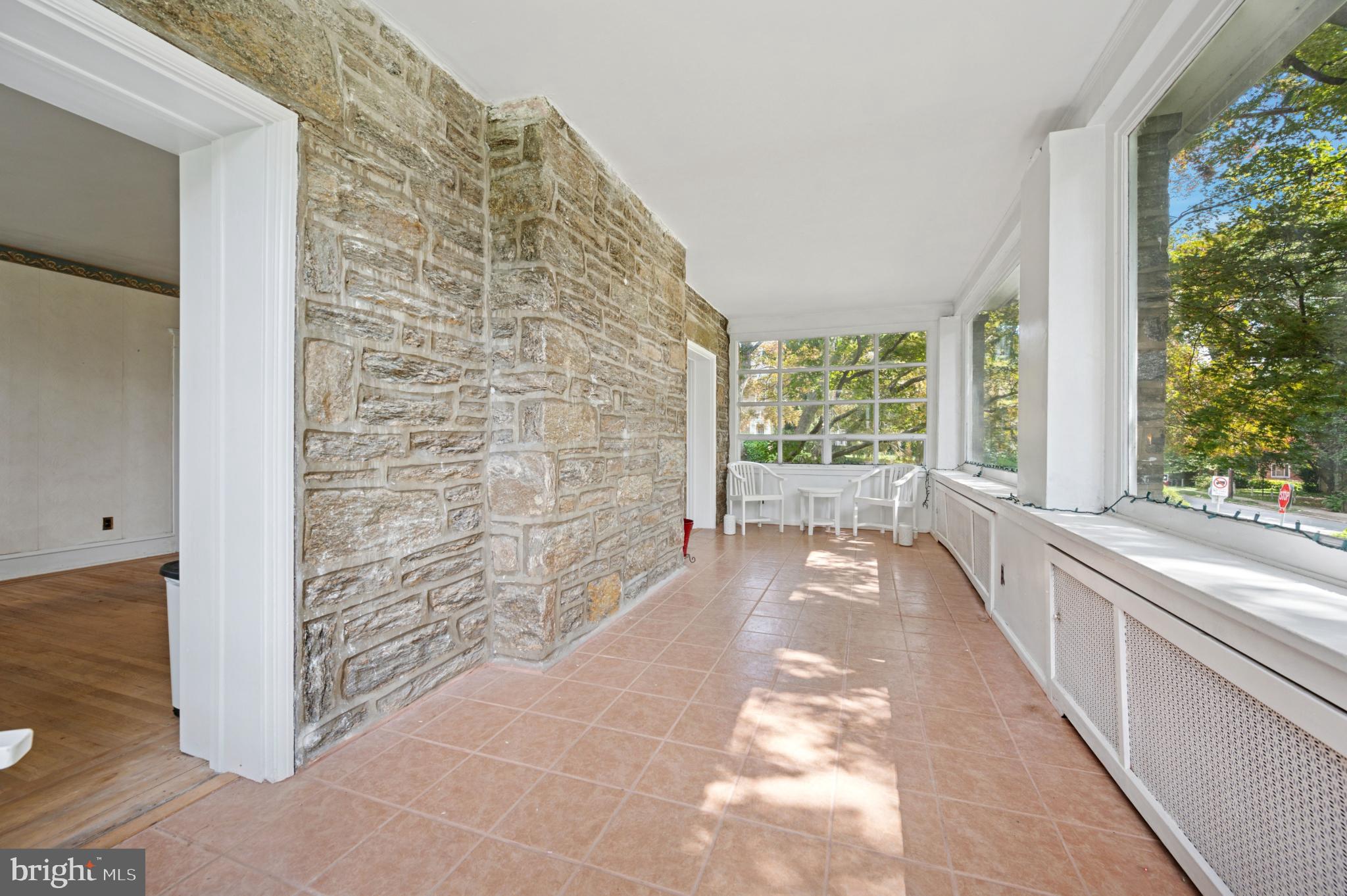 GERMANTOWN (EAST) - Residential