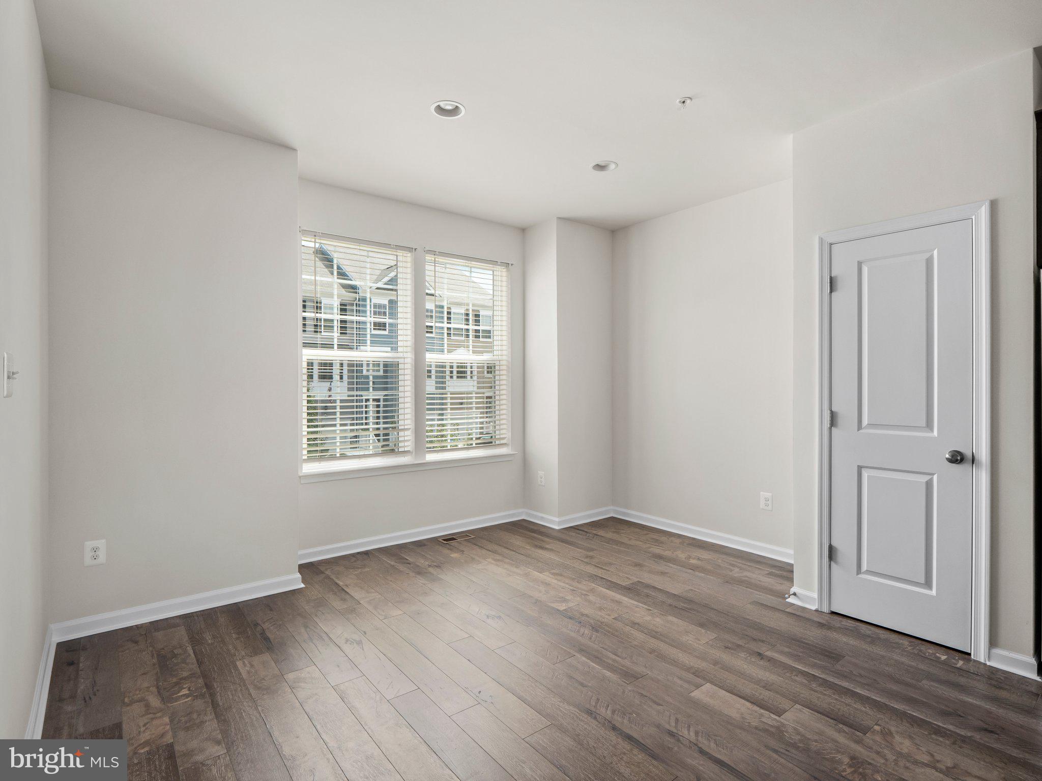 EVERGREEN PARK AT WILDEWOOD - Residential Lease