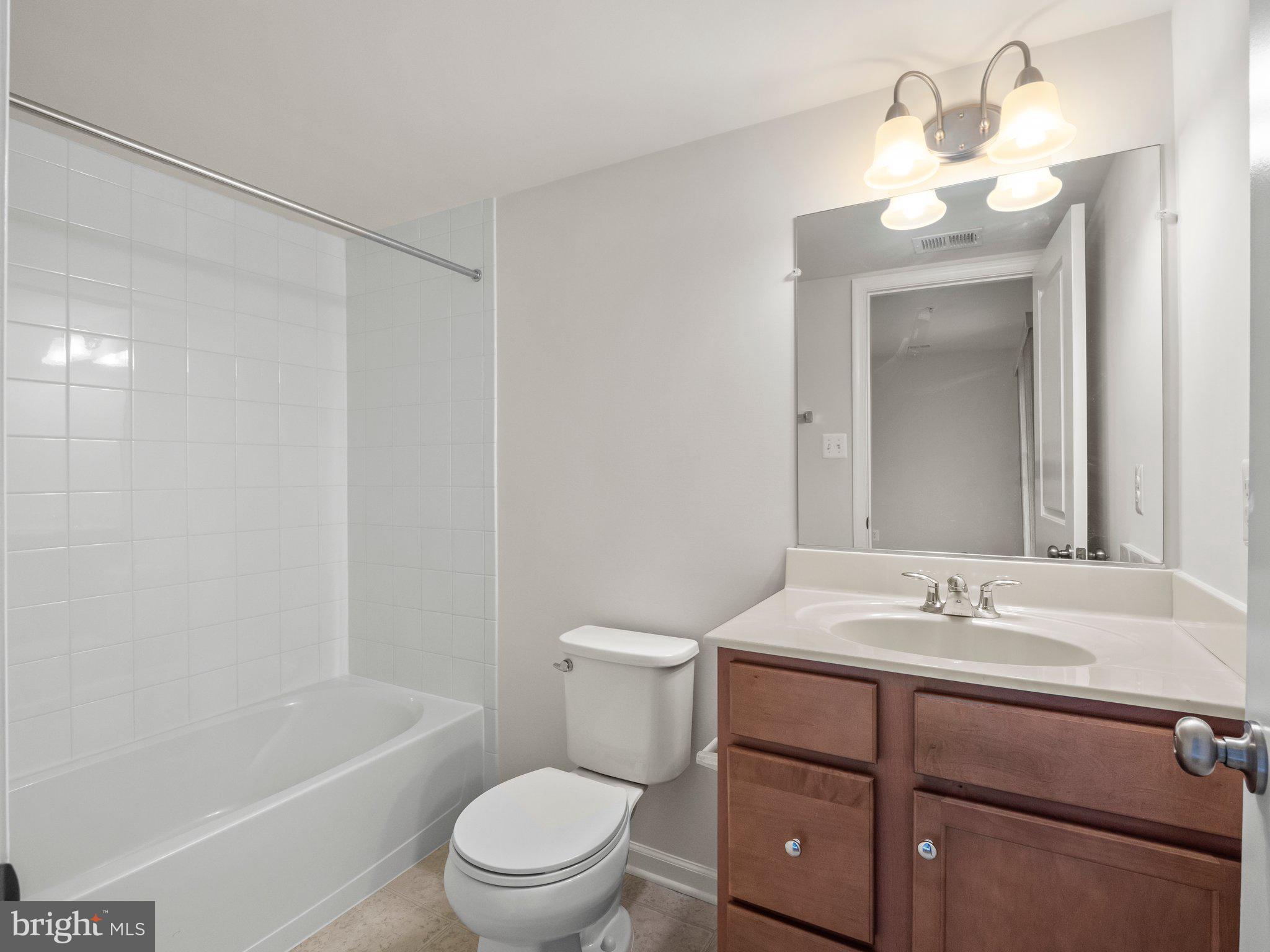 EVERGREEN PARK AT WILDEWOOD - Residential Lease