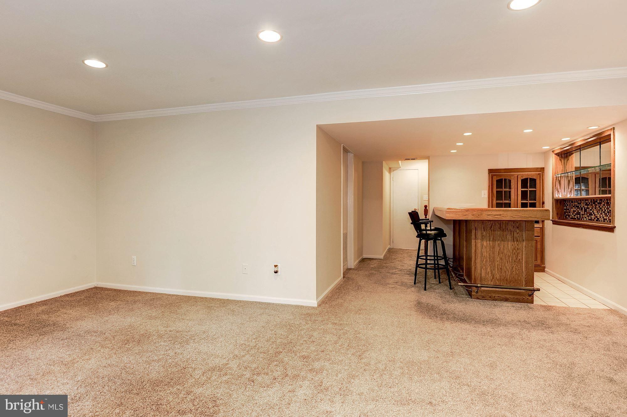 FAIR WOODS - Residential