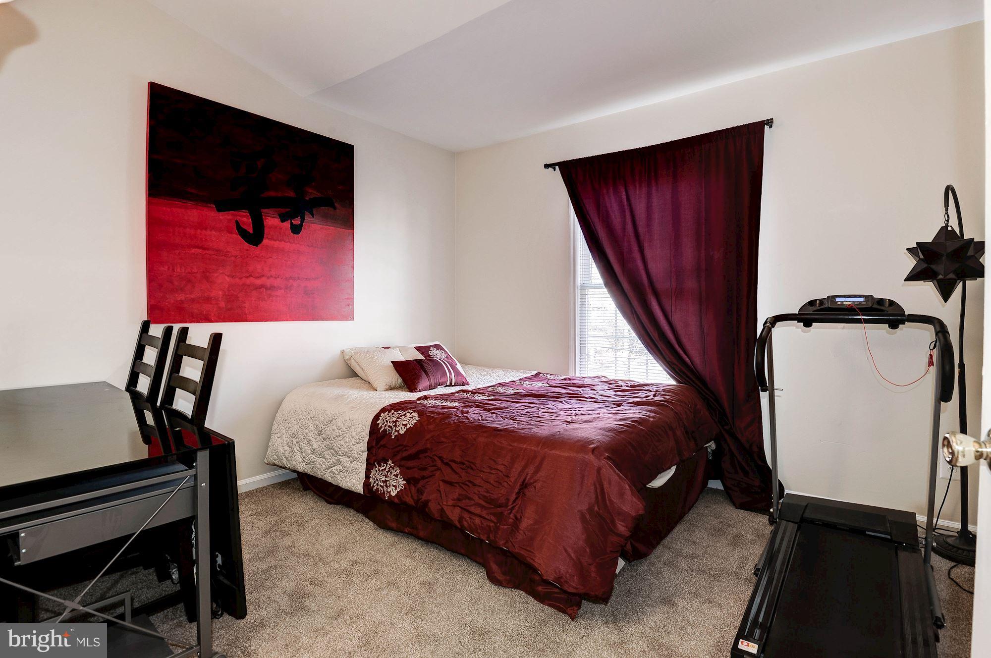 FAIR WOODS - Residential