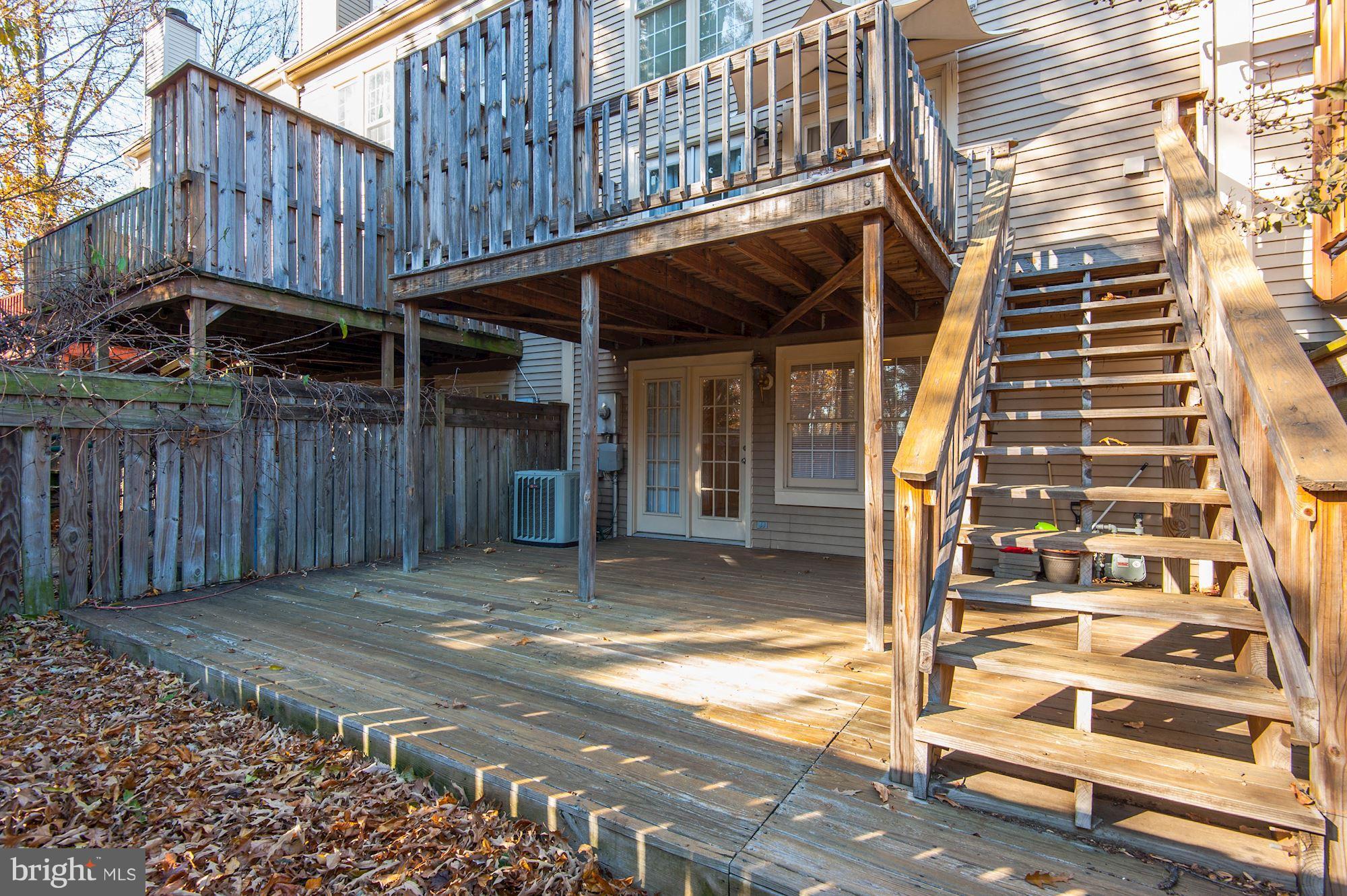 FAIR WOODS - Residential