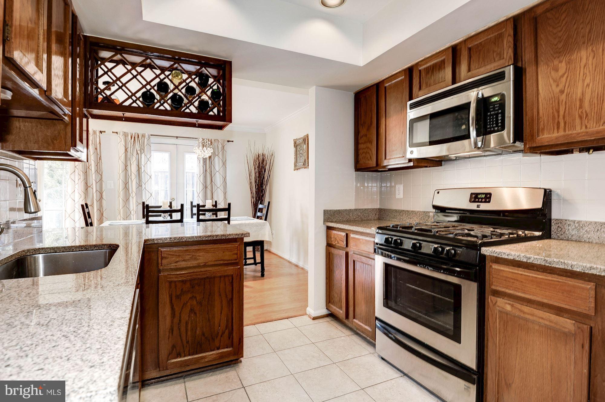 FAIR WOODS - Residential