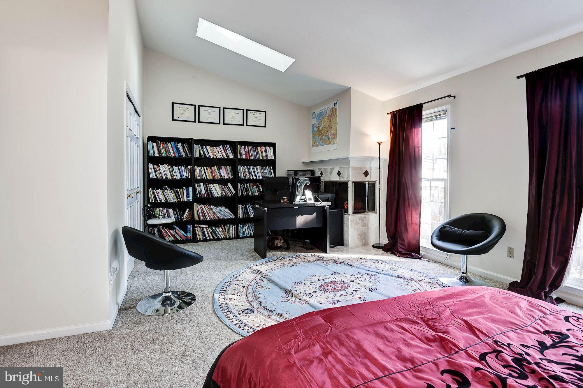 FAIR WOODS - Residential