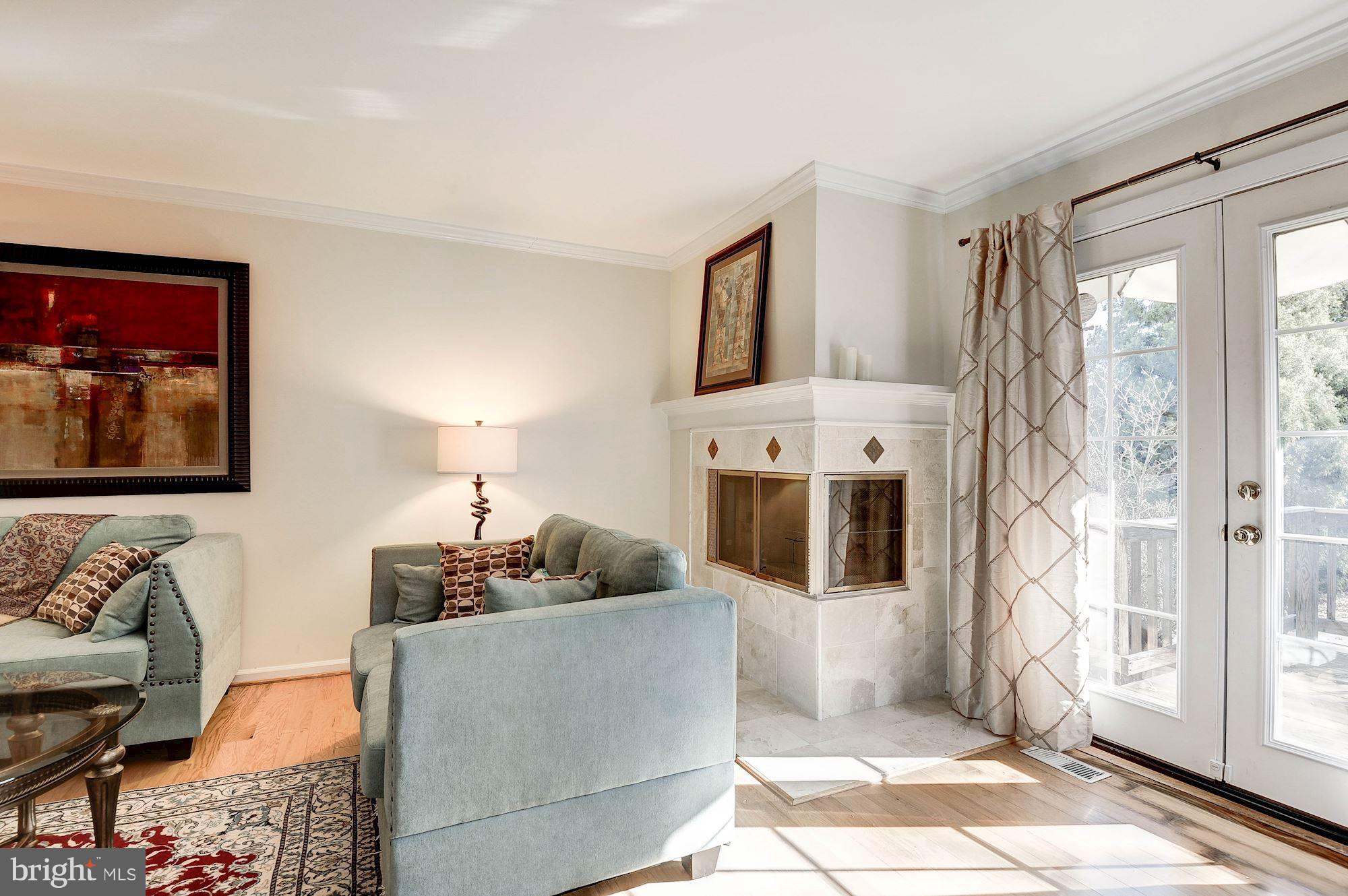 FAIR WOODS - Residential