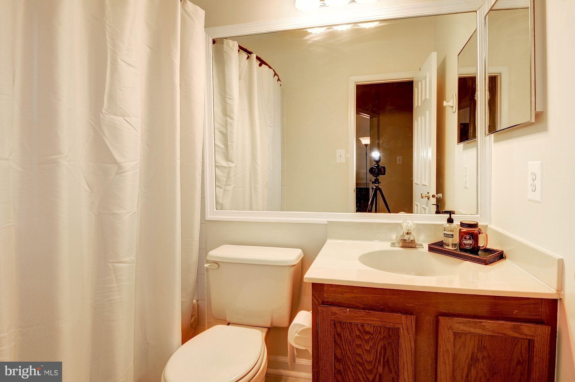 FAIR WOODS - Residential