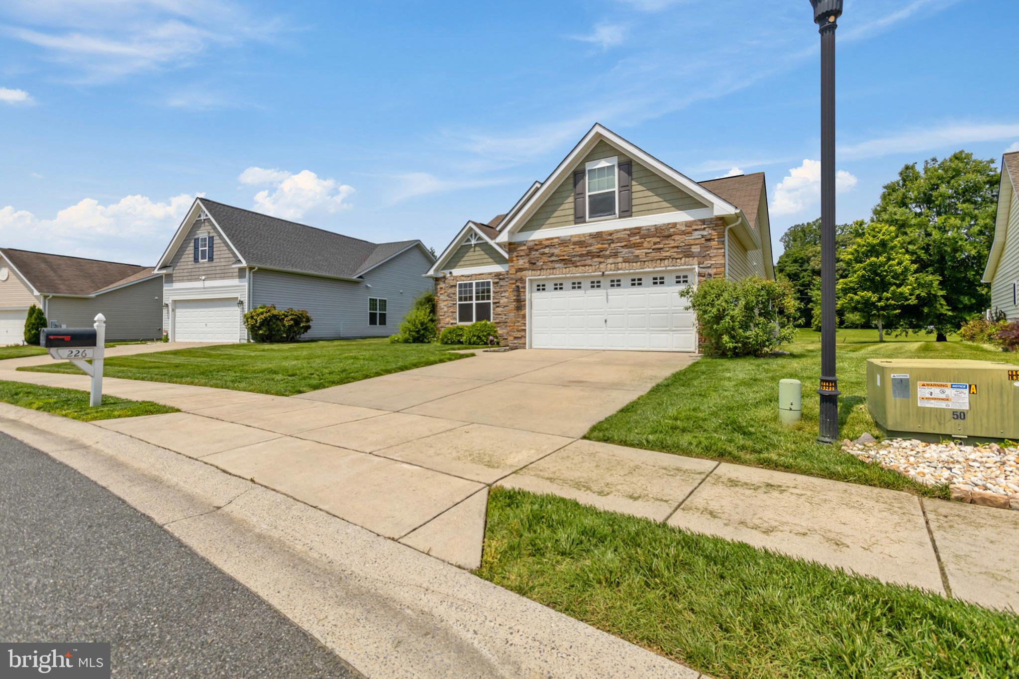 226 N RED HAVEN LANE